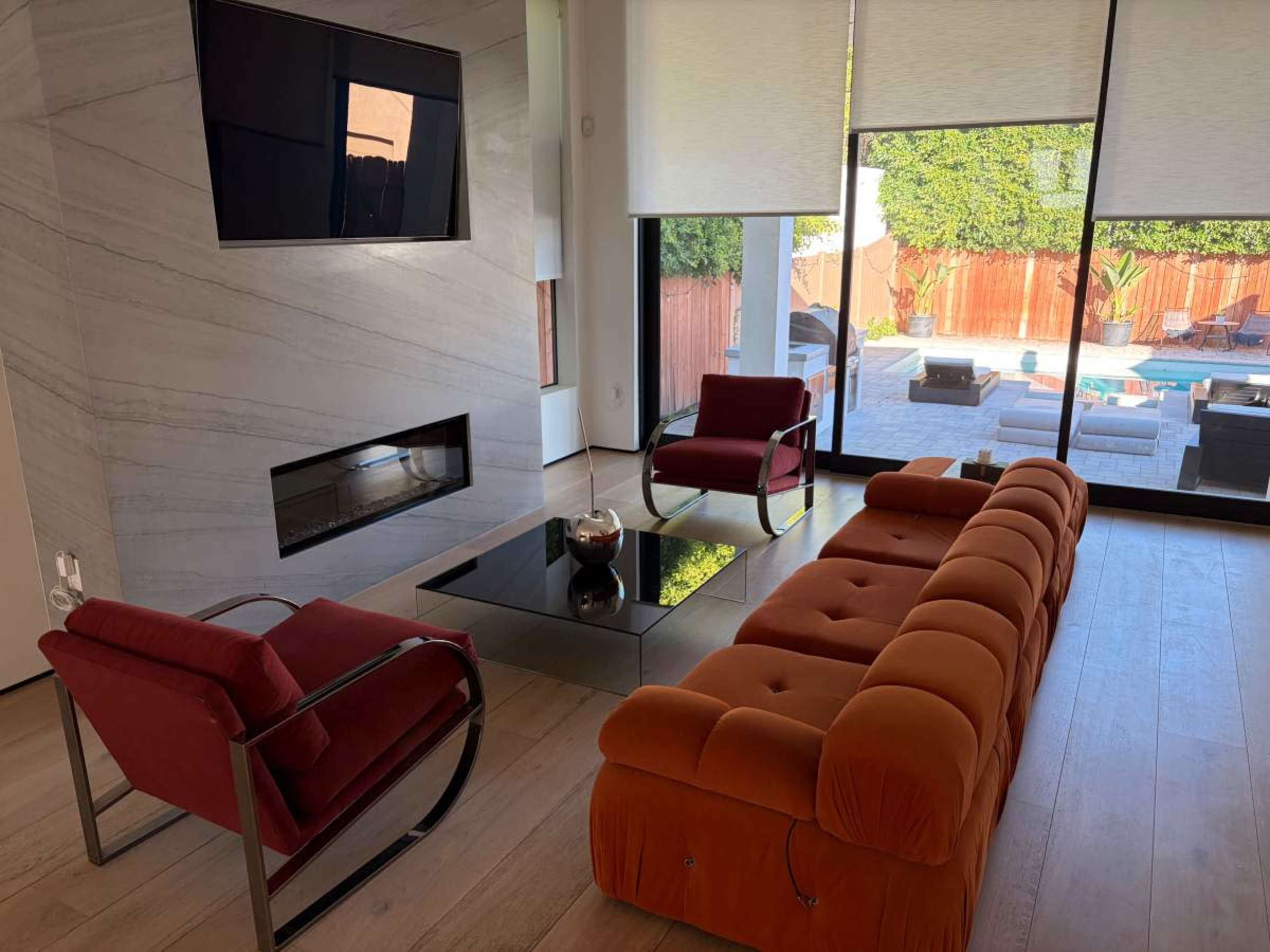 The Hollywood House Image in Central LA, Los Angeles, CA