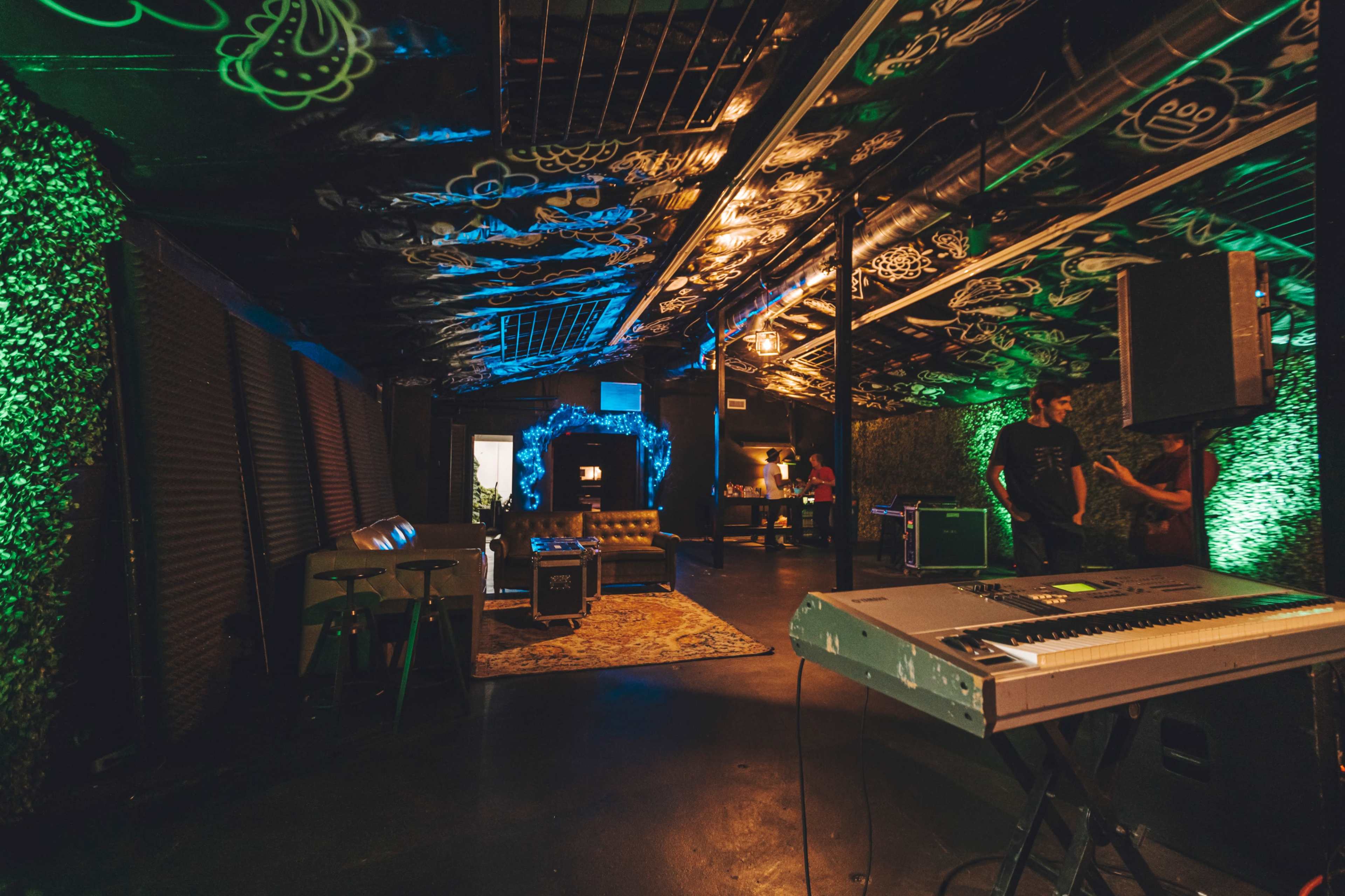 Sky Light Stage Image in Westlake, Los Angeles, CA