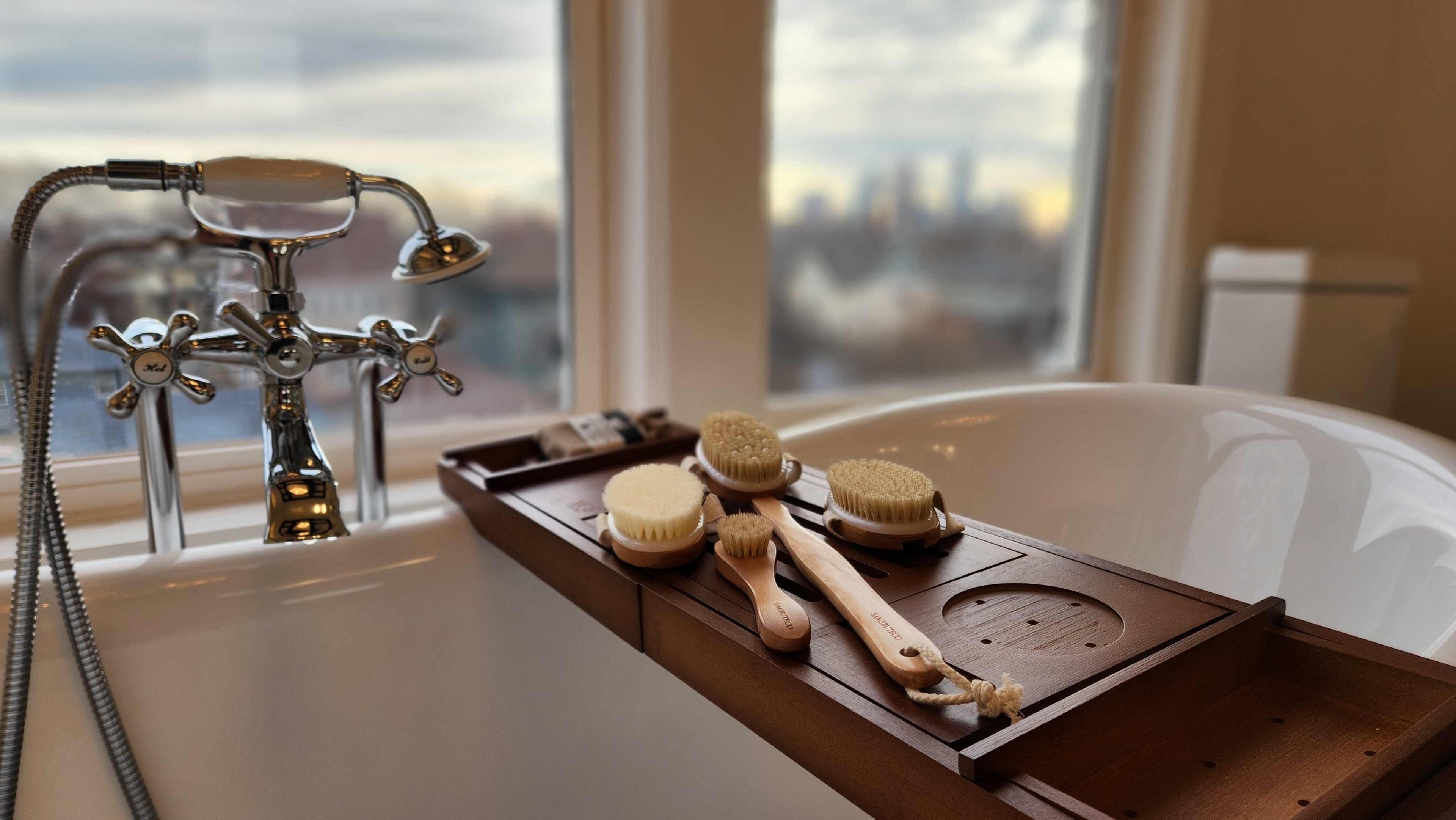 Huge Victorian Mansion 1 mile from Downtown Minneapolis Image in Near North, Minneapolis, MN