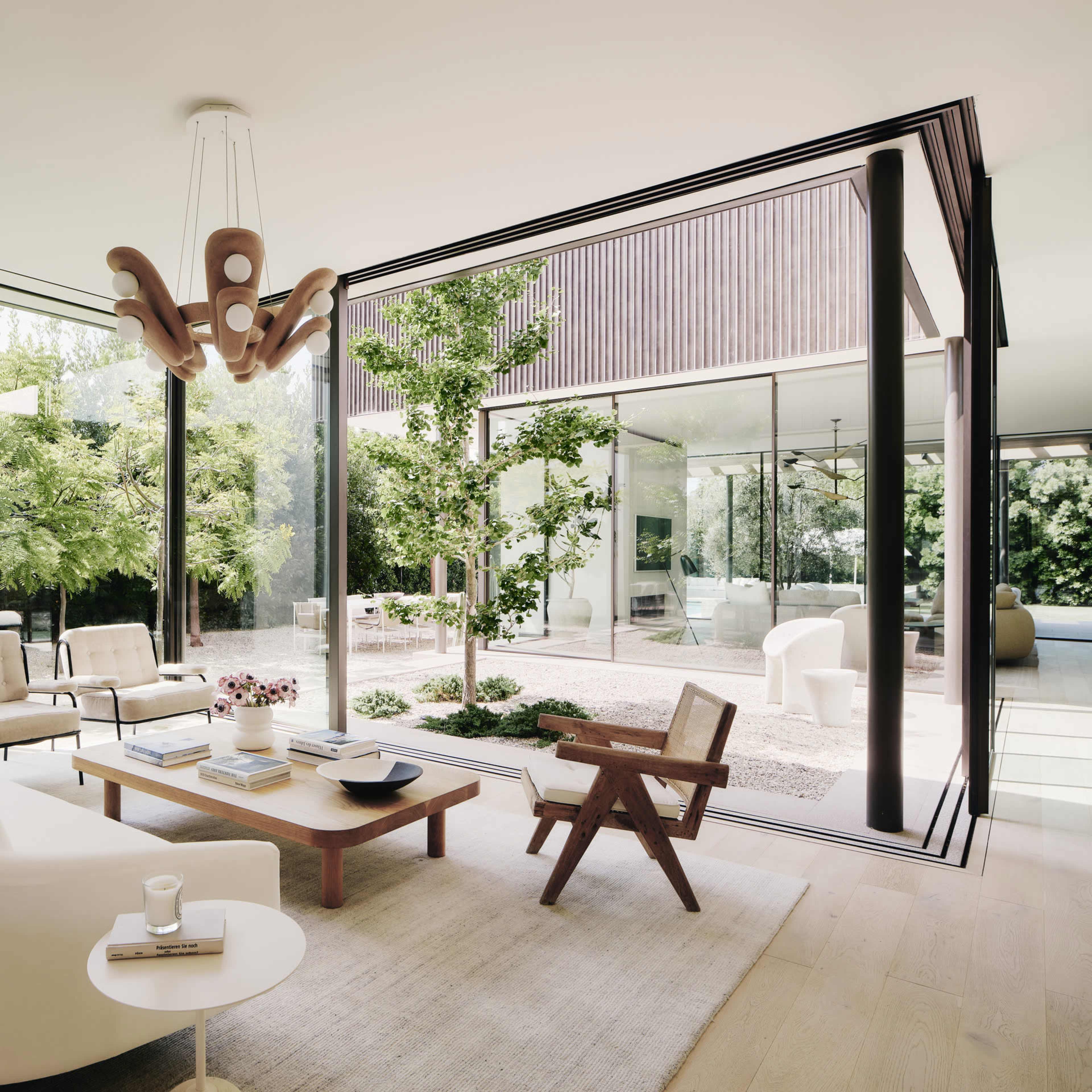 Modern Architectural Gem Image in Brentwood, Los Angeles, CA