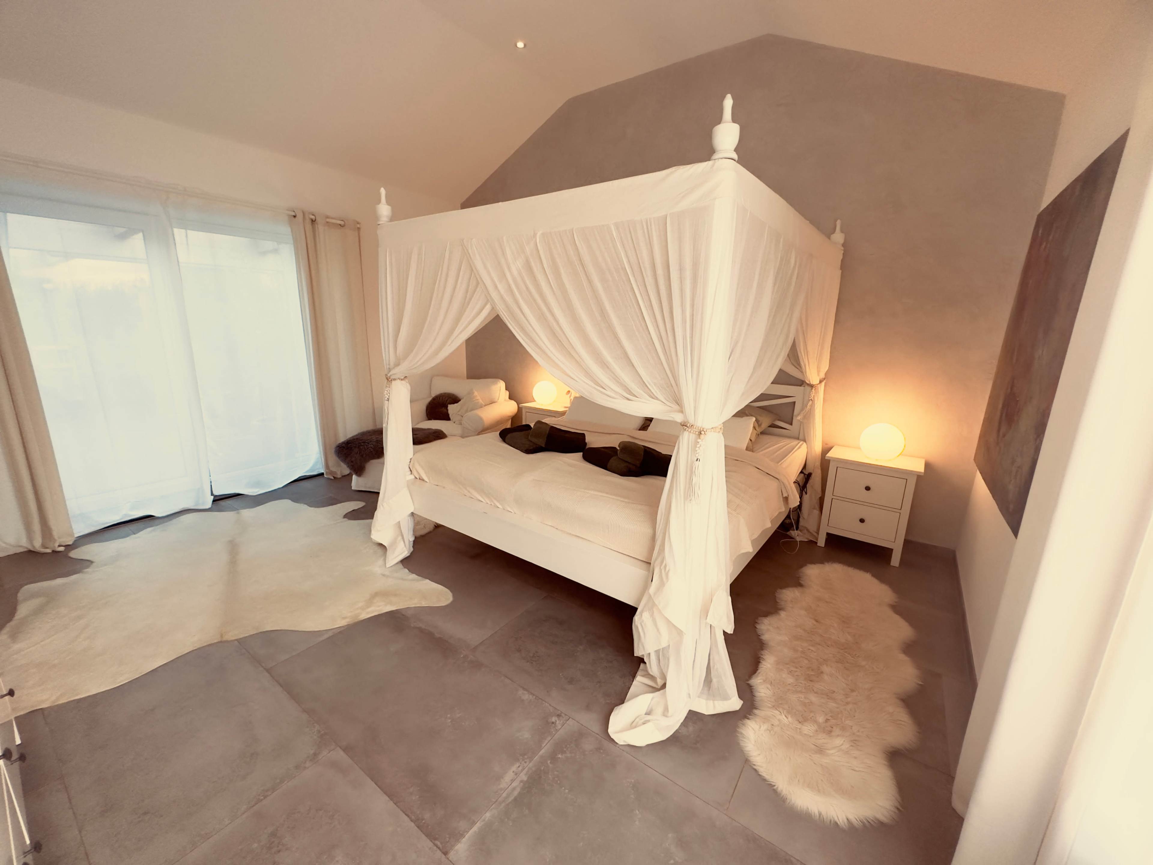 Luxus-Spa, Bar, Weinkeller & Billard Image in , Leverkusen