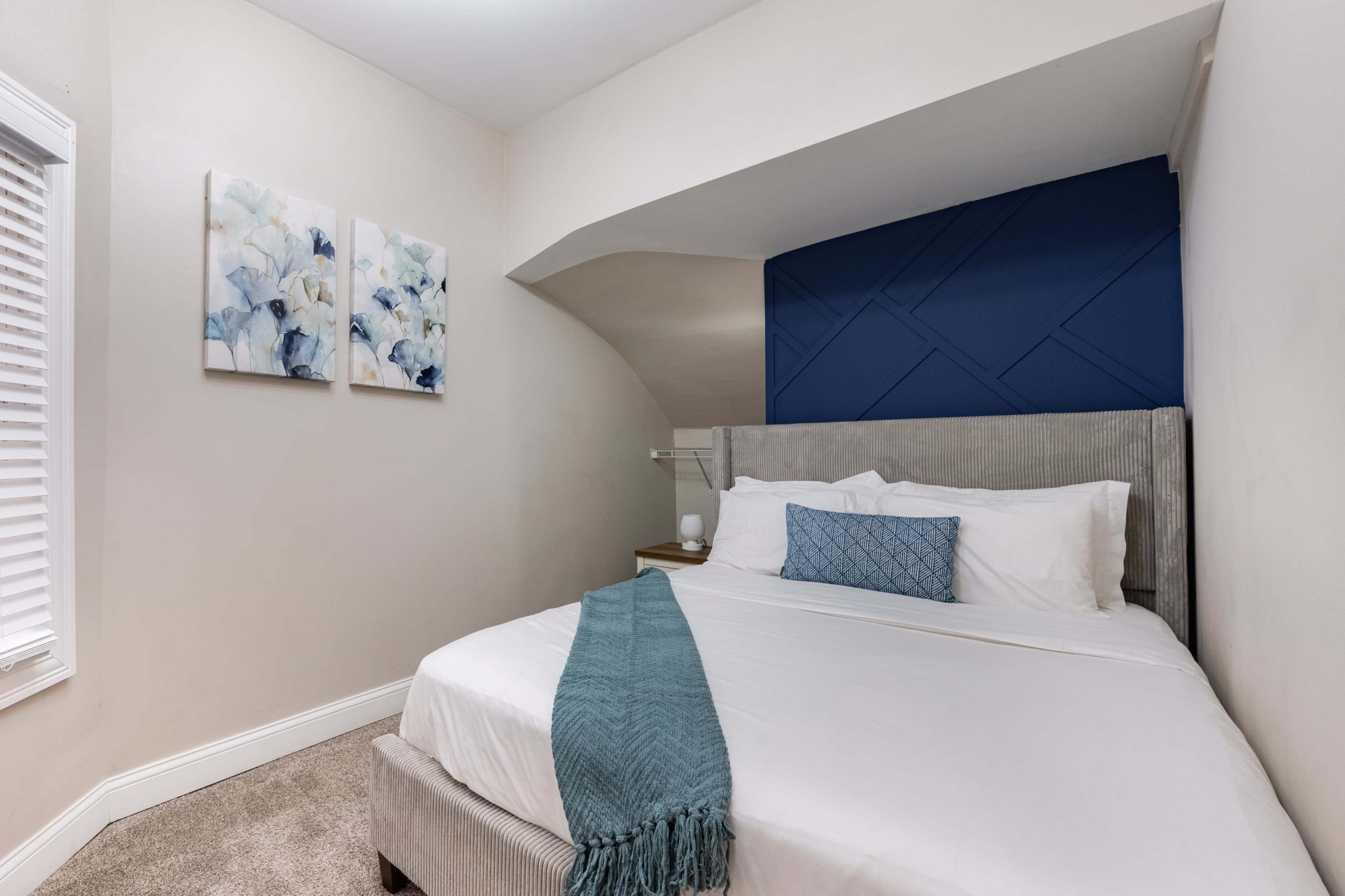Chic Apartment for Production Image in Lincoln Park, Chicago, IL
