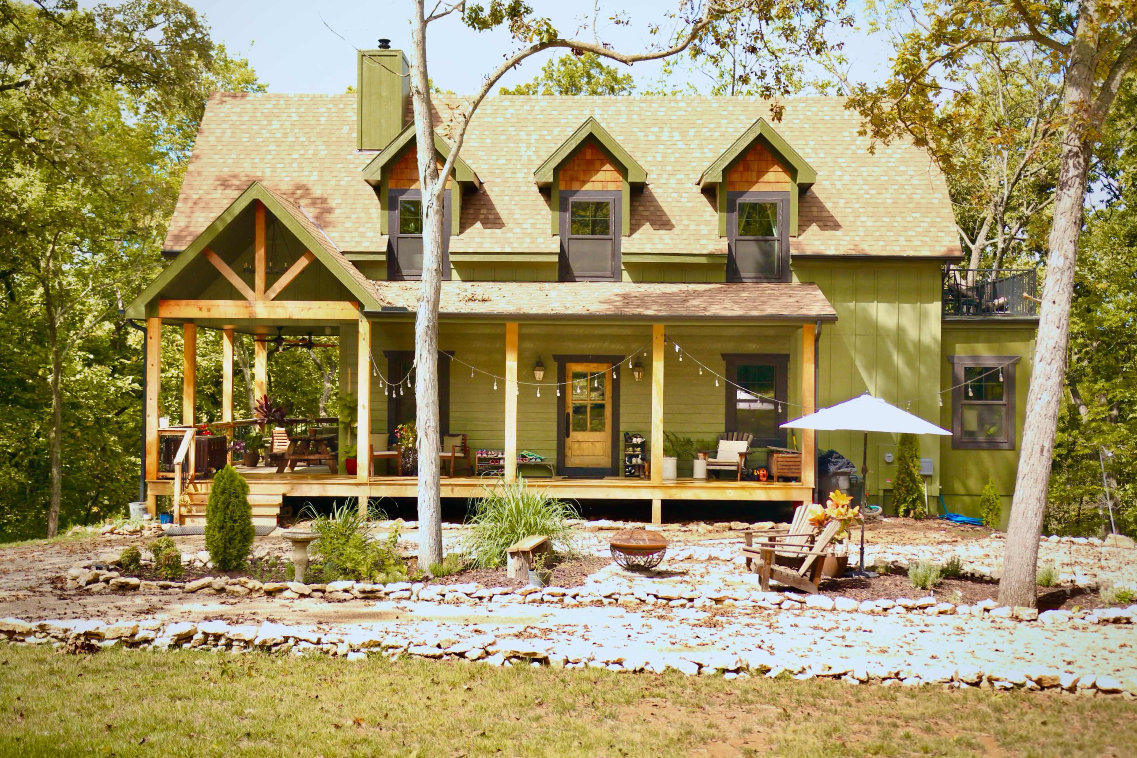 Cabin #1 Image in Van Buren Township, Lone Jack, MO