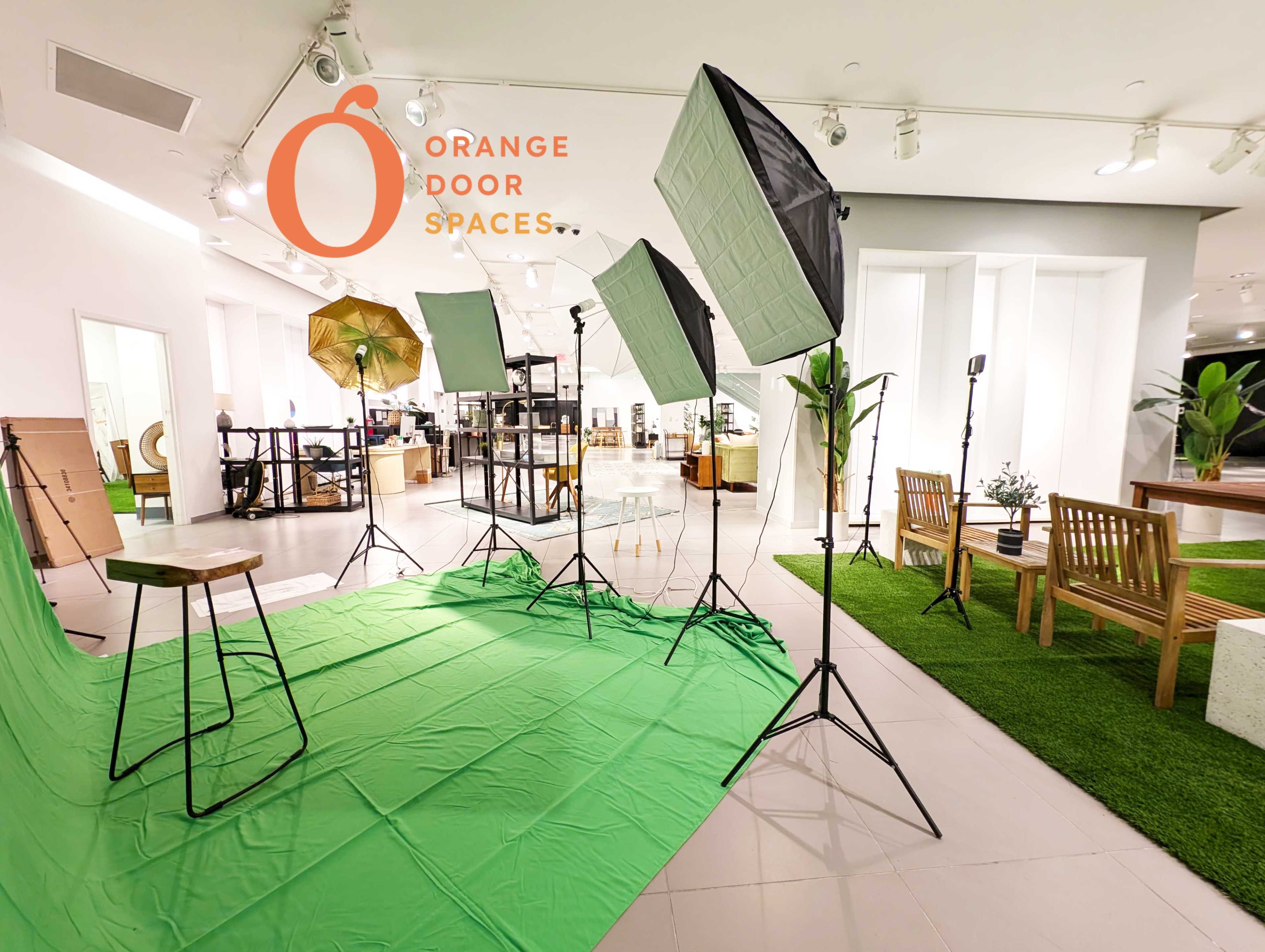 Versatile Photoshoot Space – Bring Your Creative Vision to Life - Orange Door Spaces Image in North Redondo, Redondo Beach, CA