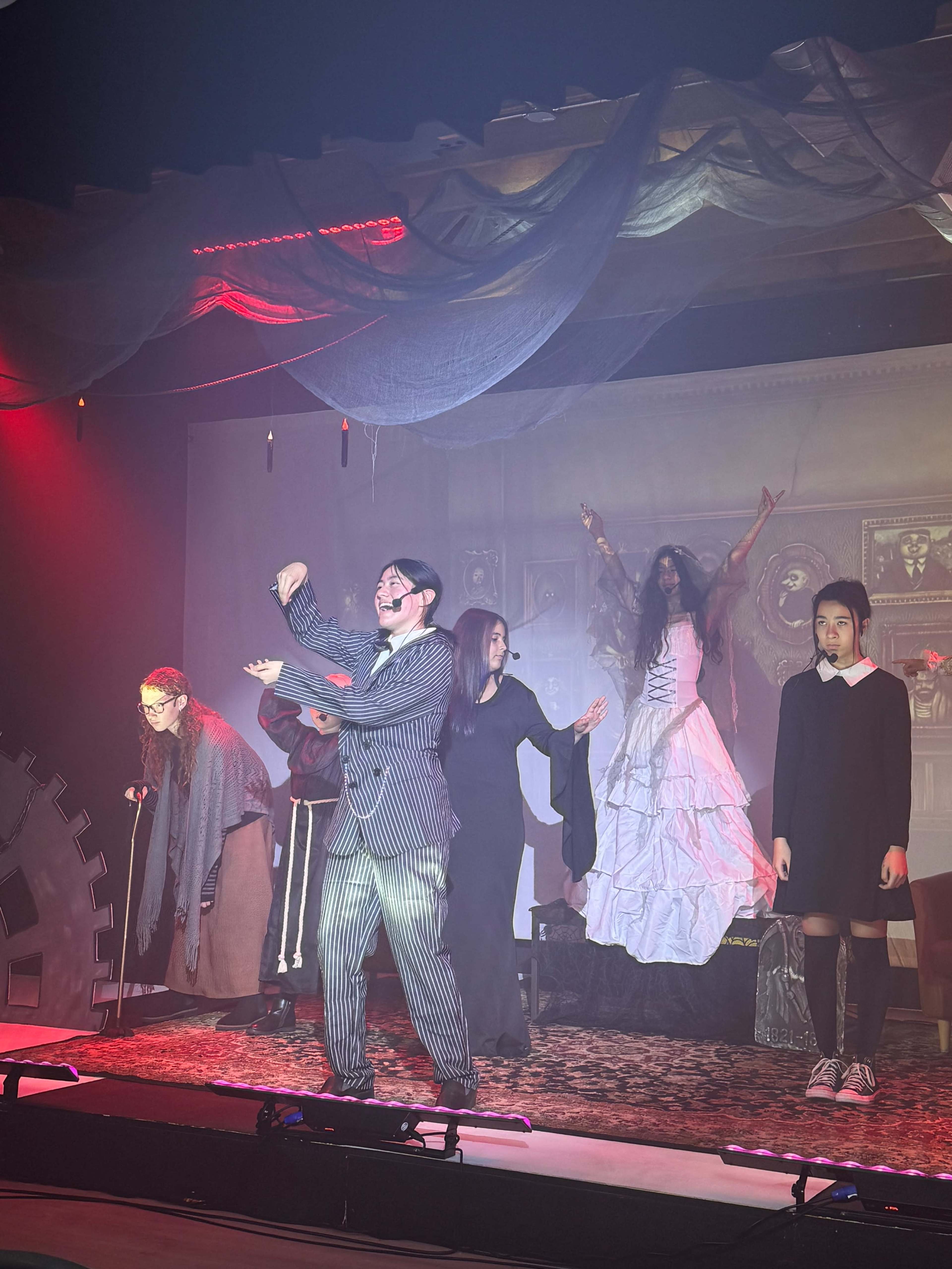 Music recital, live performance, presentation, meeting, workshop, party, rehearsal space, musical theatre Image in Woodland Hills, Woodland Hills, CA