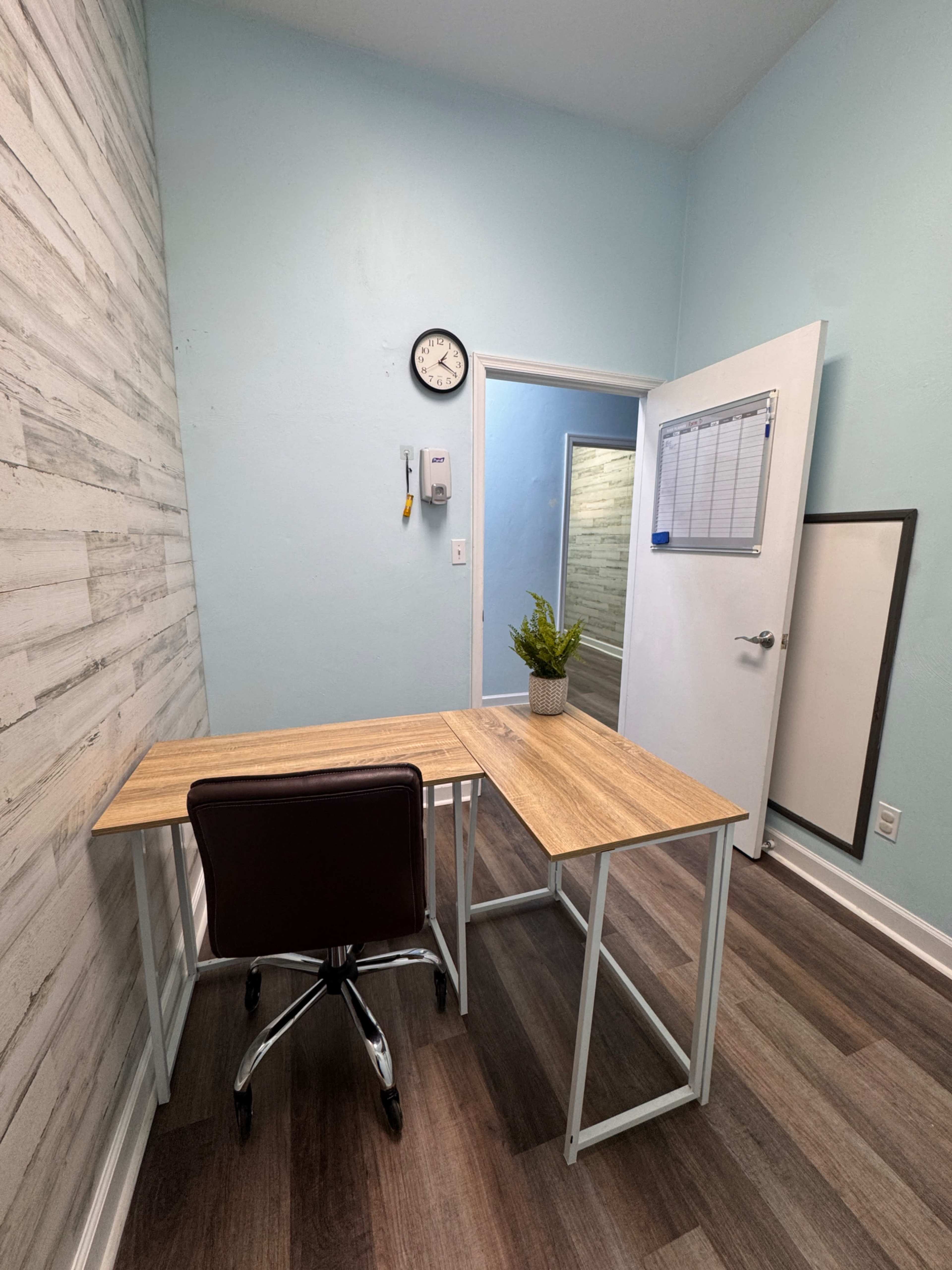 Co-Working Meeting Space Room D Image in Northwest, Virginia Beach, VA