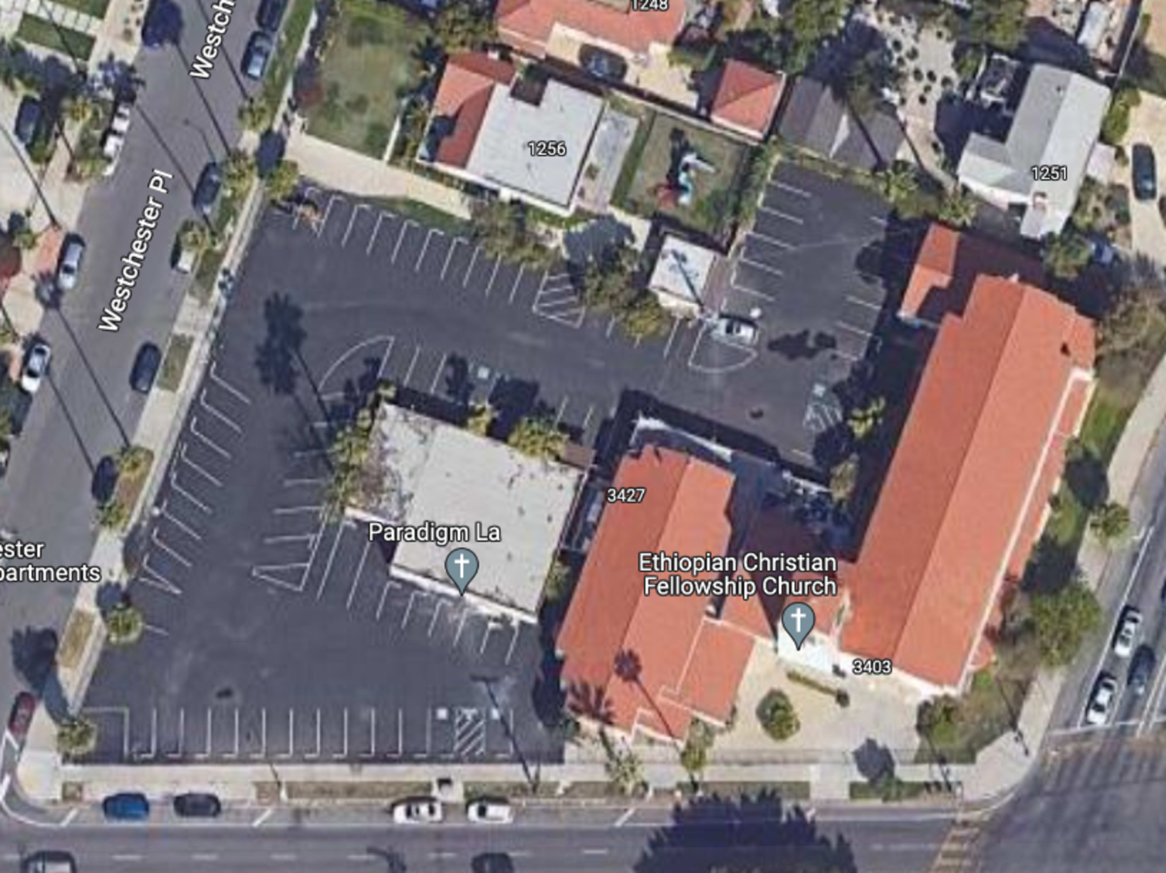 Parking lot (50 spaces)