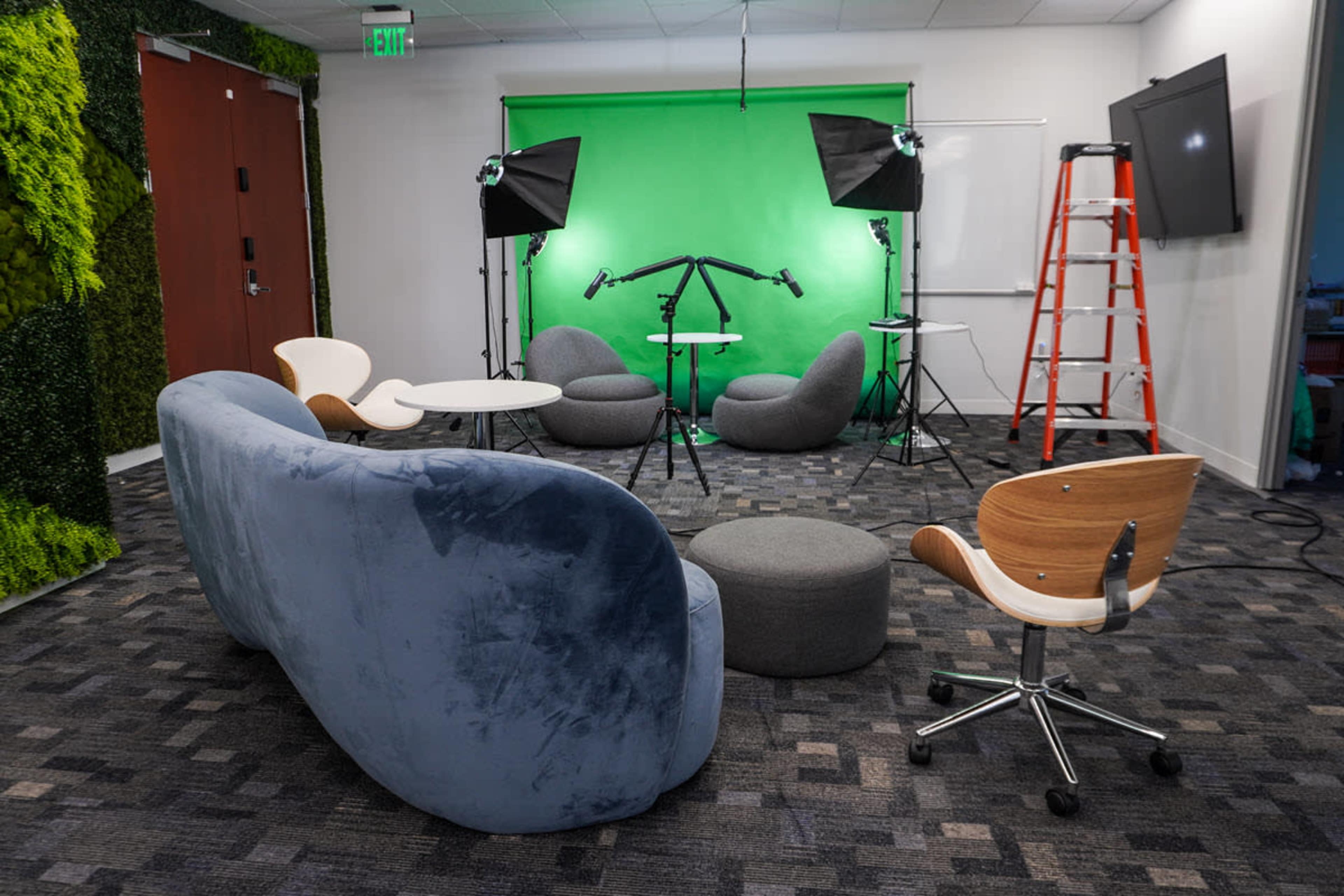 Fully Equipped Creative Space Image in Brea, Brea, CA