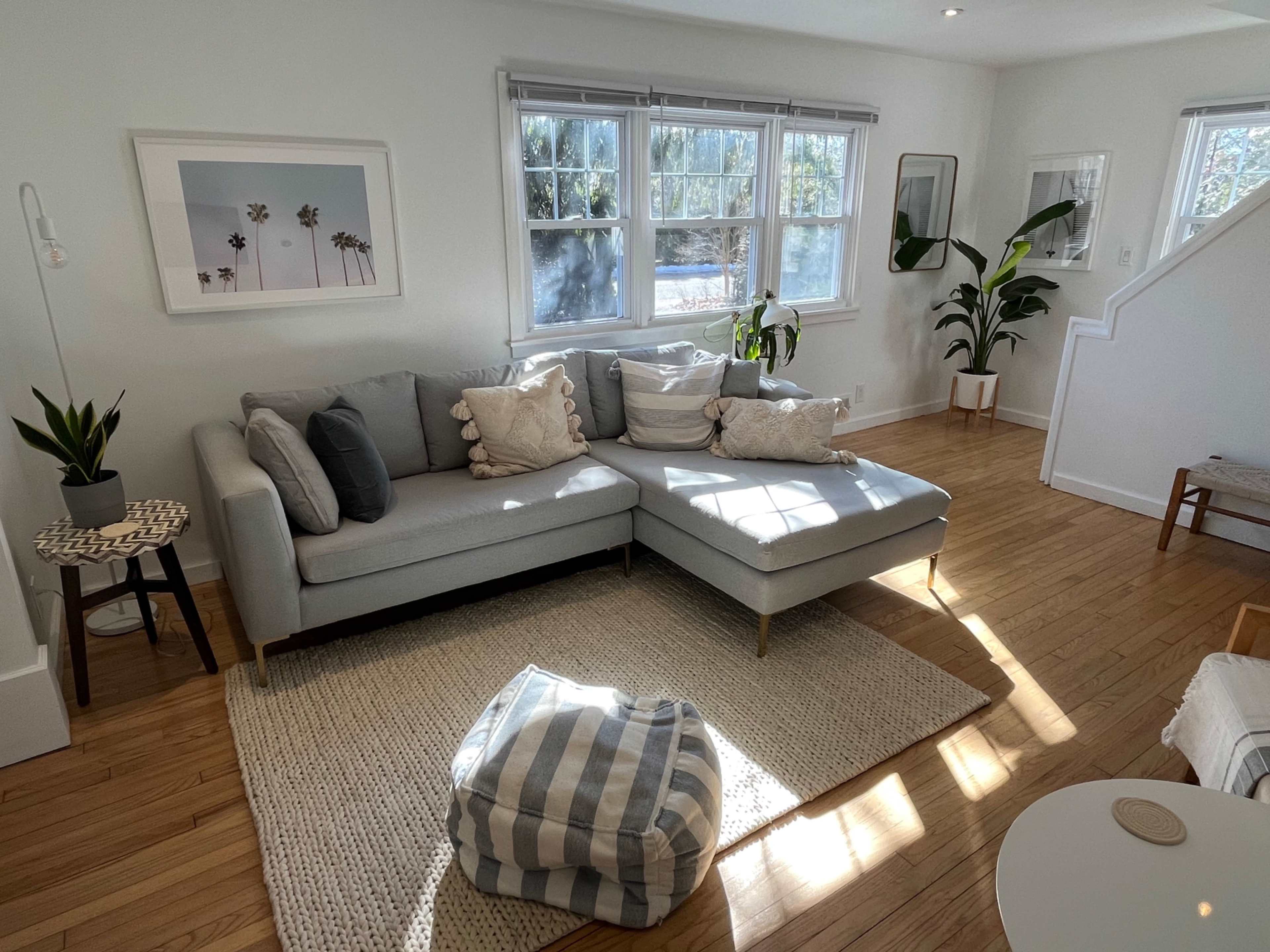 Stylish+ Modern Hamptons Cape with Saltwater Pool - 5 minutes to Beach Image in Southampton, Hampton Bays, NY