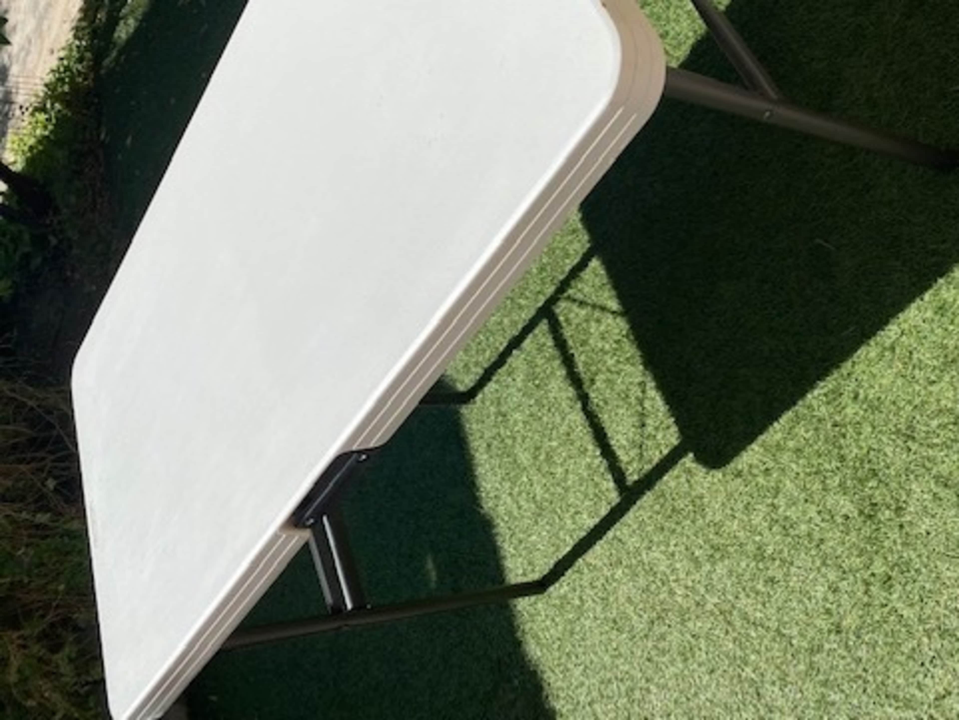  Folding Table