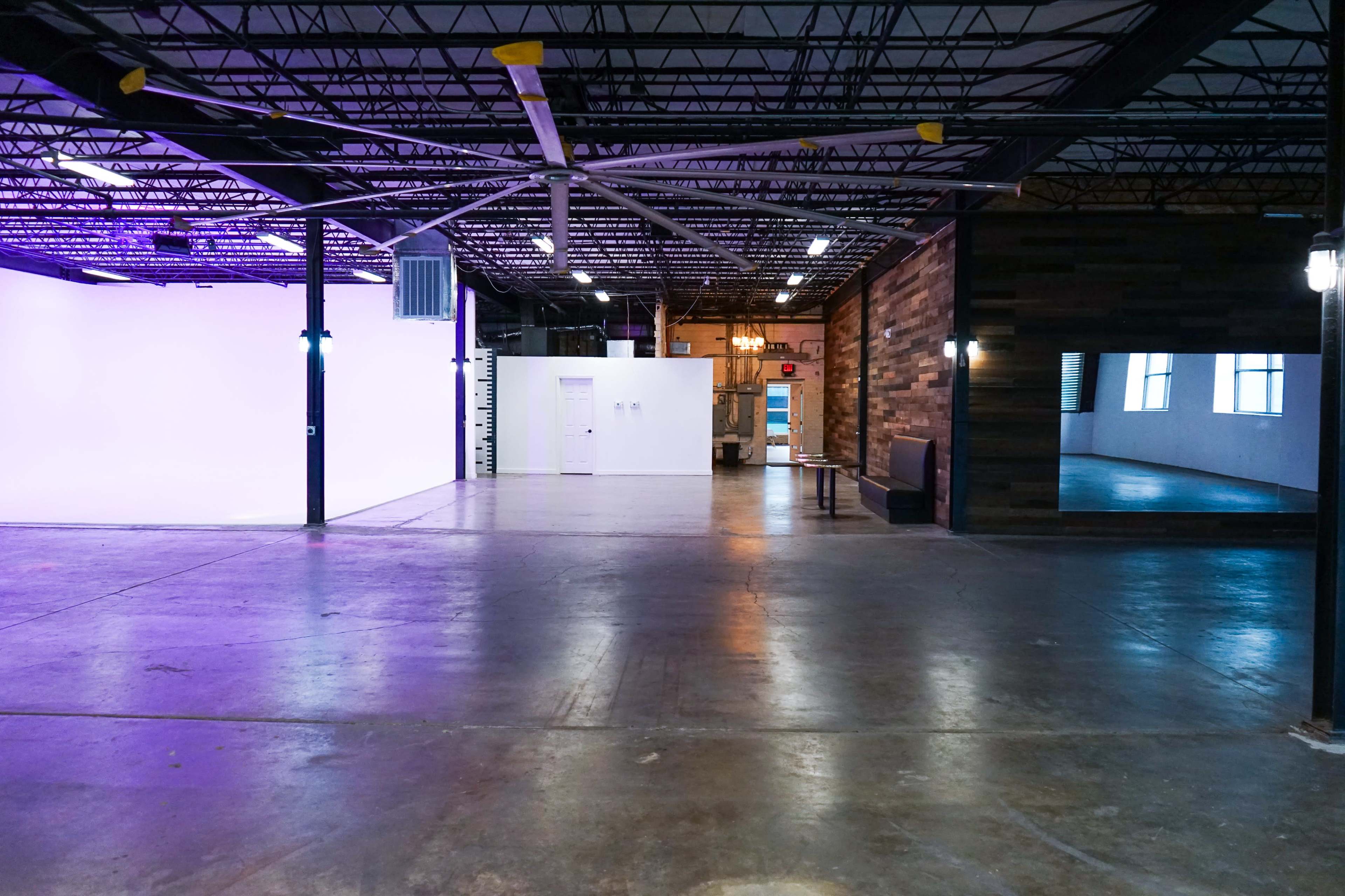 Centrally Located Event Rental With Private Backyard Image in Lawndale / Wayside, Houston, TX