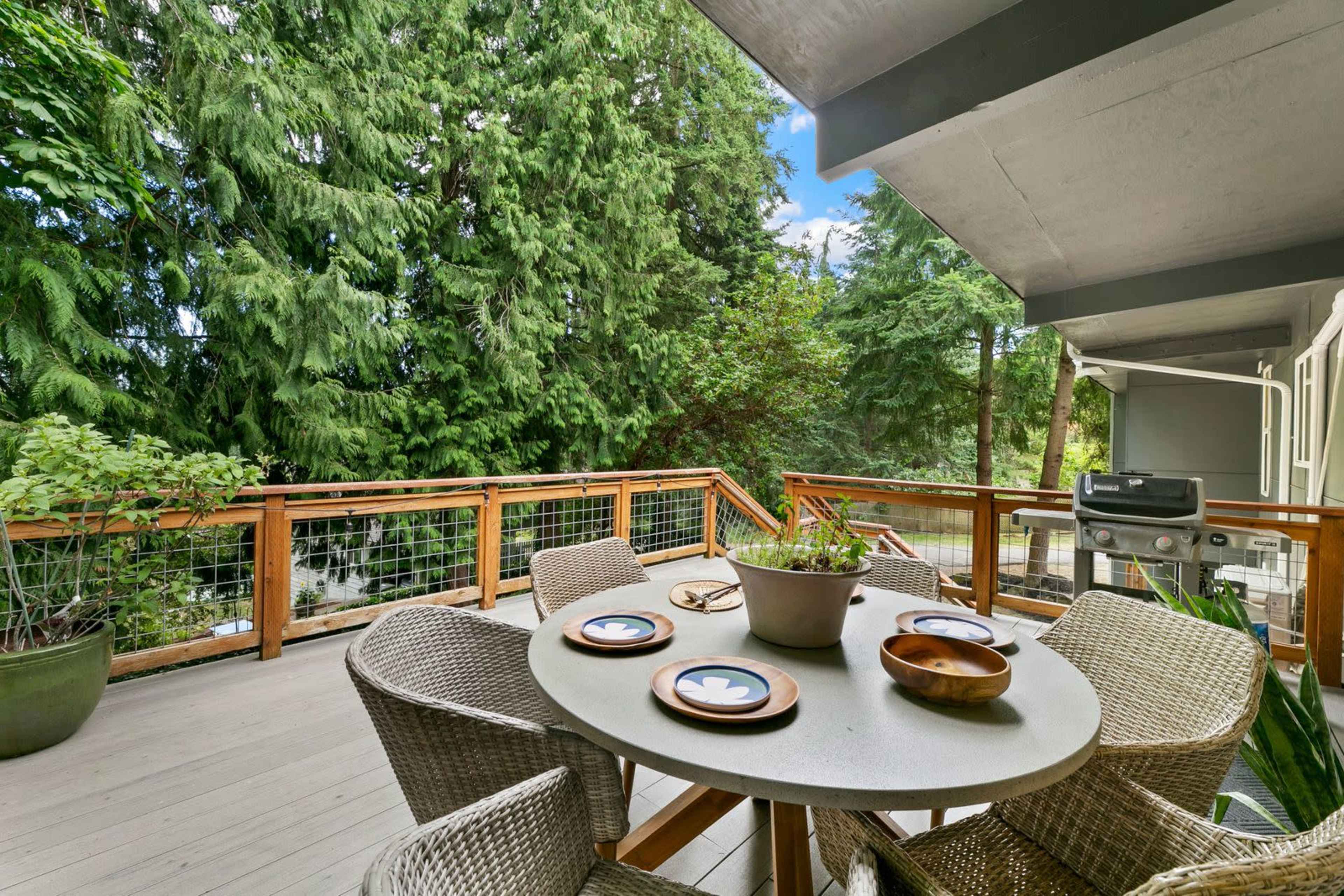 Forest Retreat Home near Seattle Image in Ravenna, Lake Forest Park, WA