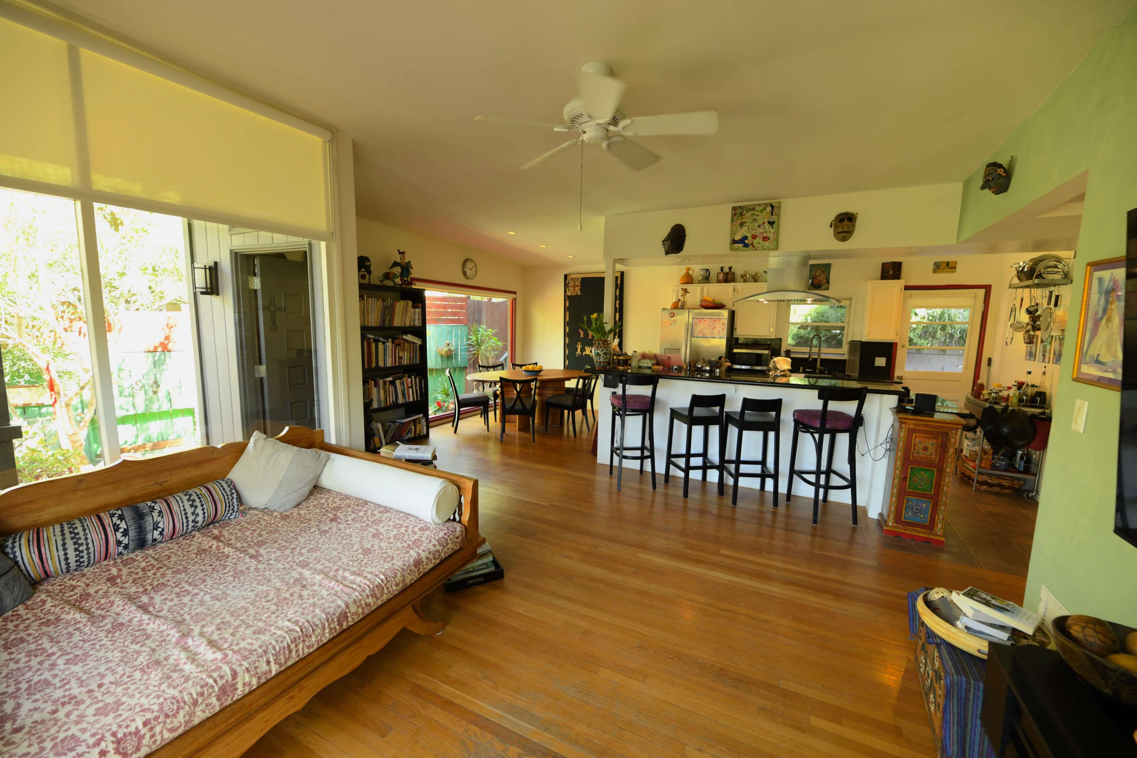 Green outdoor parklike hillside deck,pathway and kitchen,living room..beautiful Image in Woodland Hills, Woodland Hills, CA