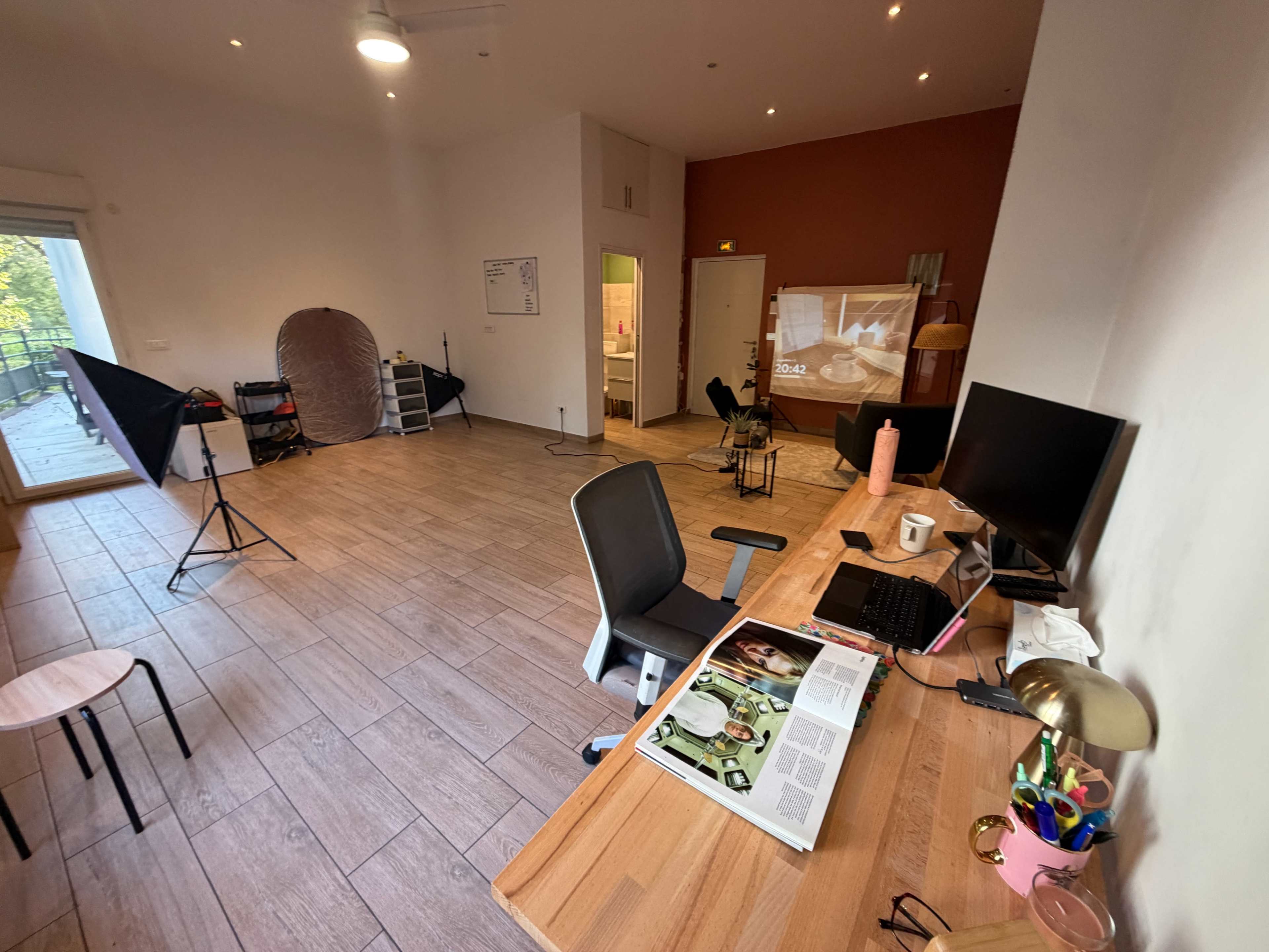 Light-Filled Photography Studio in Antibes Image in Antibes, Antibes