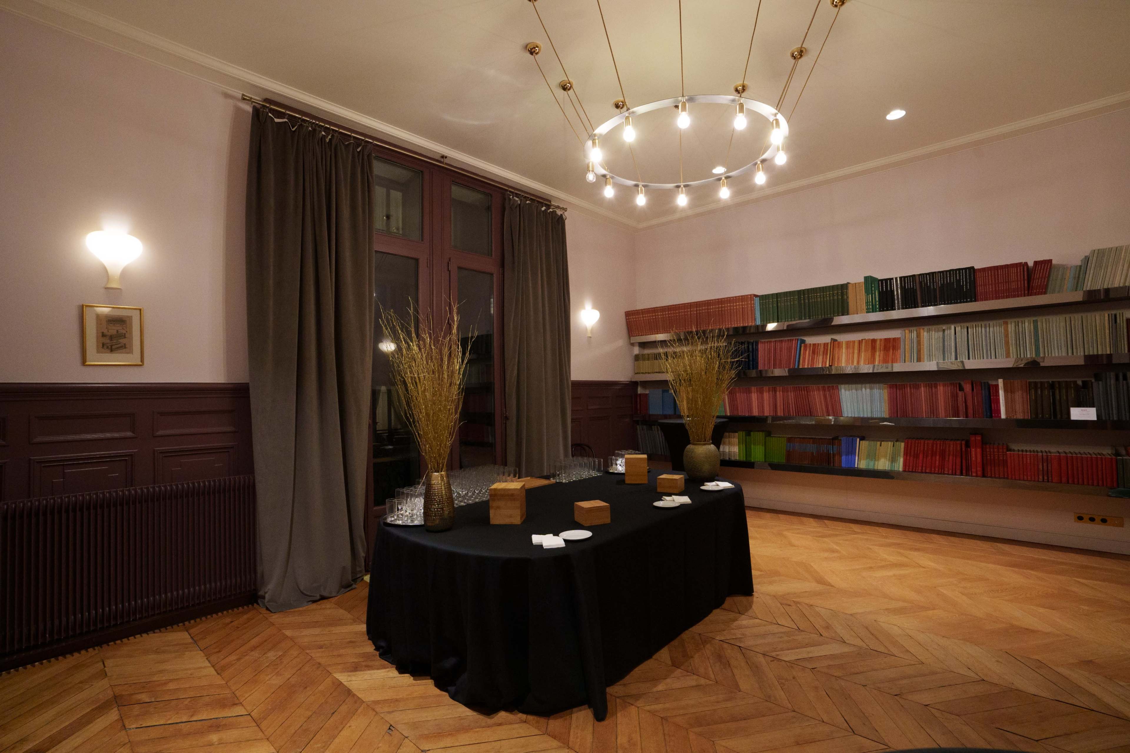 Salon Marguerite-Long (Evt) Image in Europe, PARIS