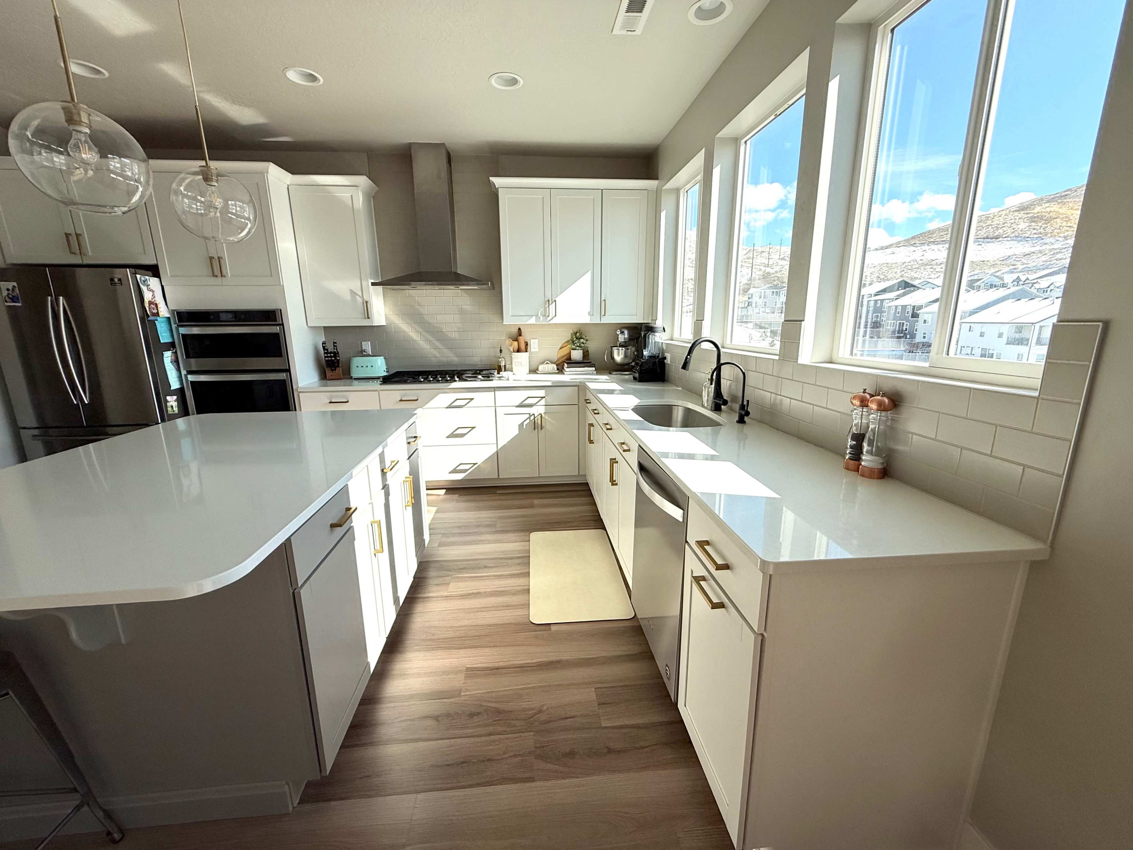 Beautiful Home With Tons of Natural light. Image in Lehi, Lehi, UT