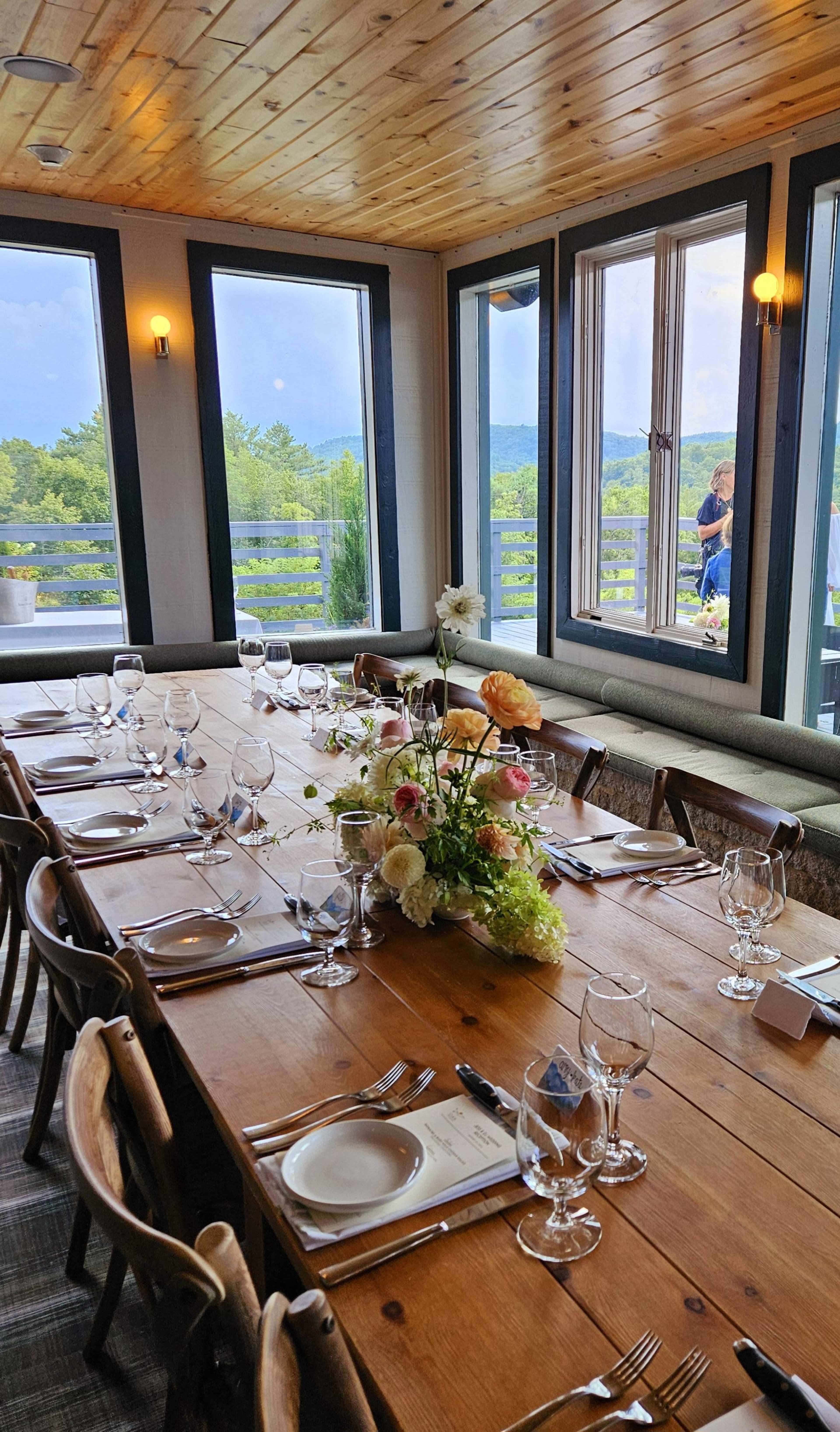 Boutique Hotel Event Venue for Private Parties, Corporate Gatherings, and Weddings Image in , Highlands, NC