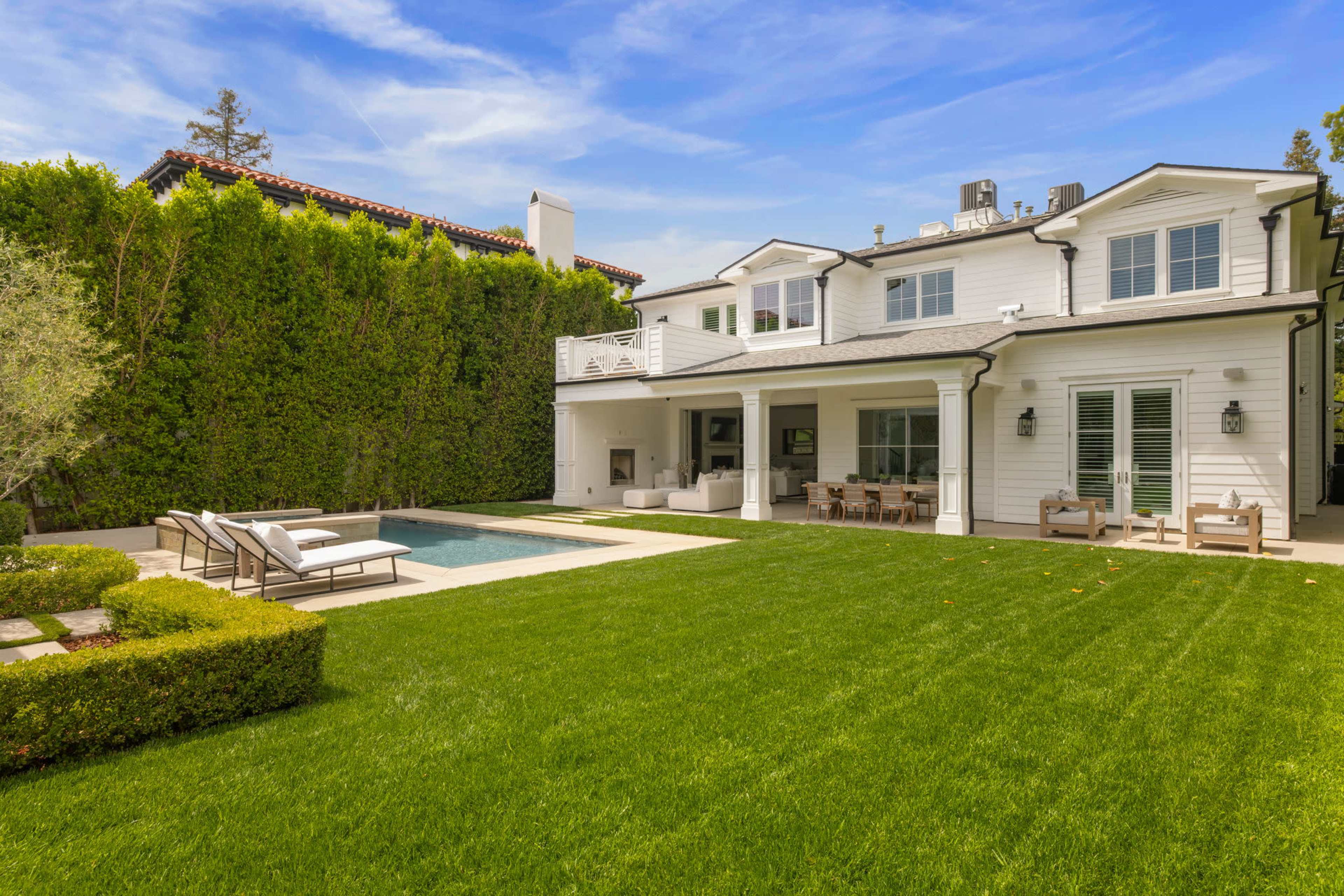 Vertical Series Favorite - Bright and spacious, East Coast Inspired Home Image in Encino, Encino, CA
