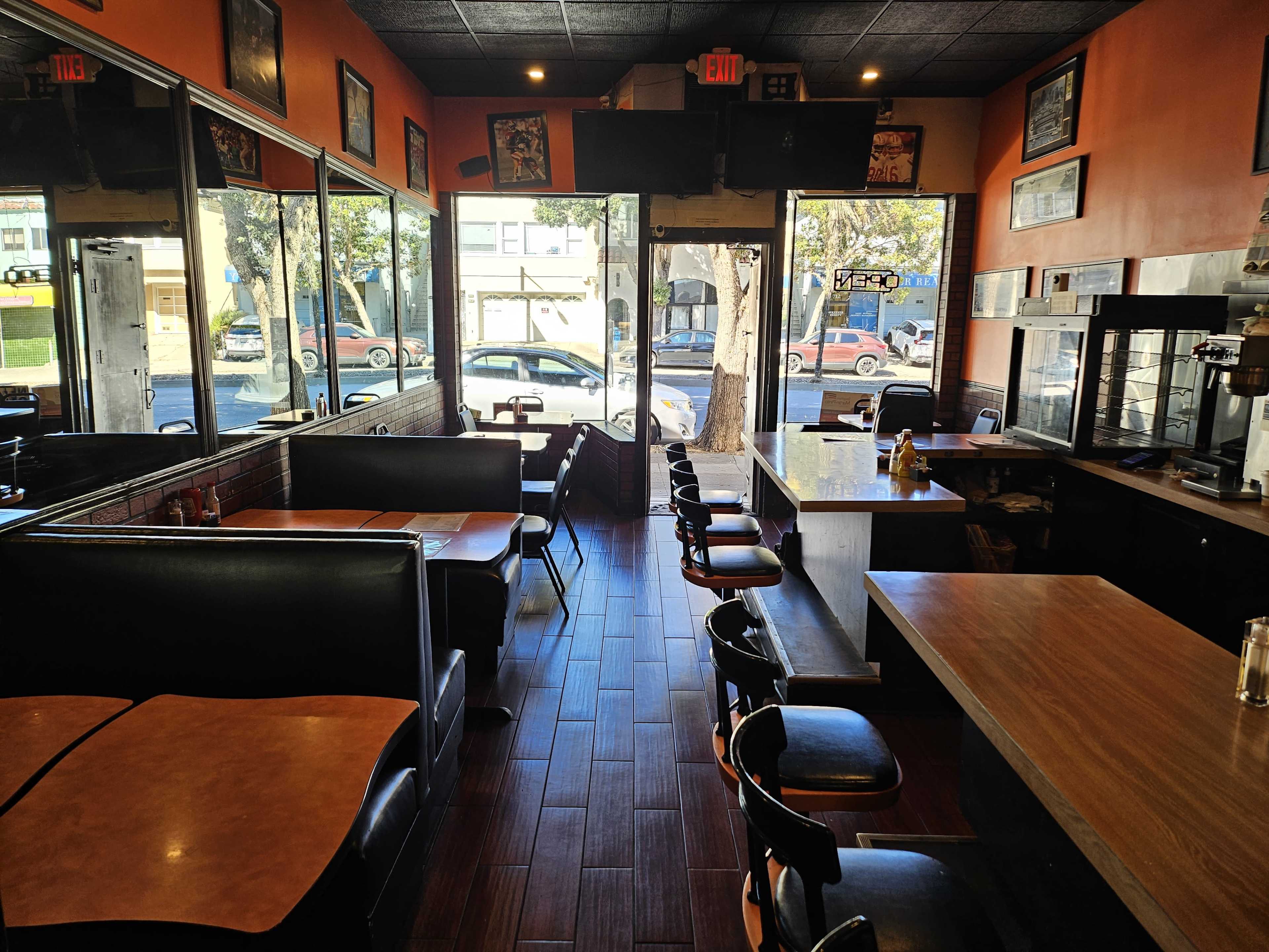 unique and cozy space for your events. Image in West of Twin Peaks, San Francisco, CA