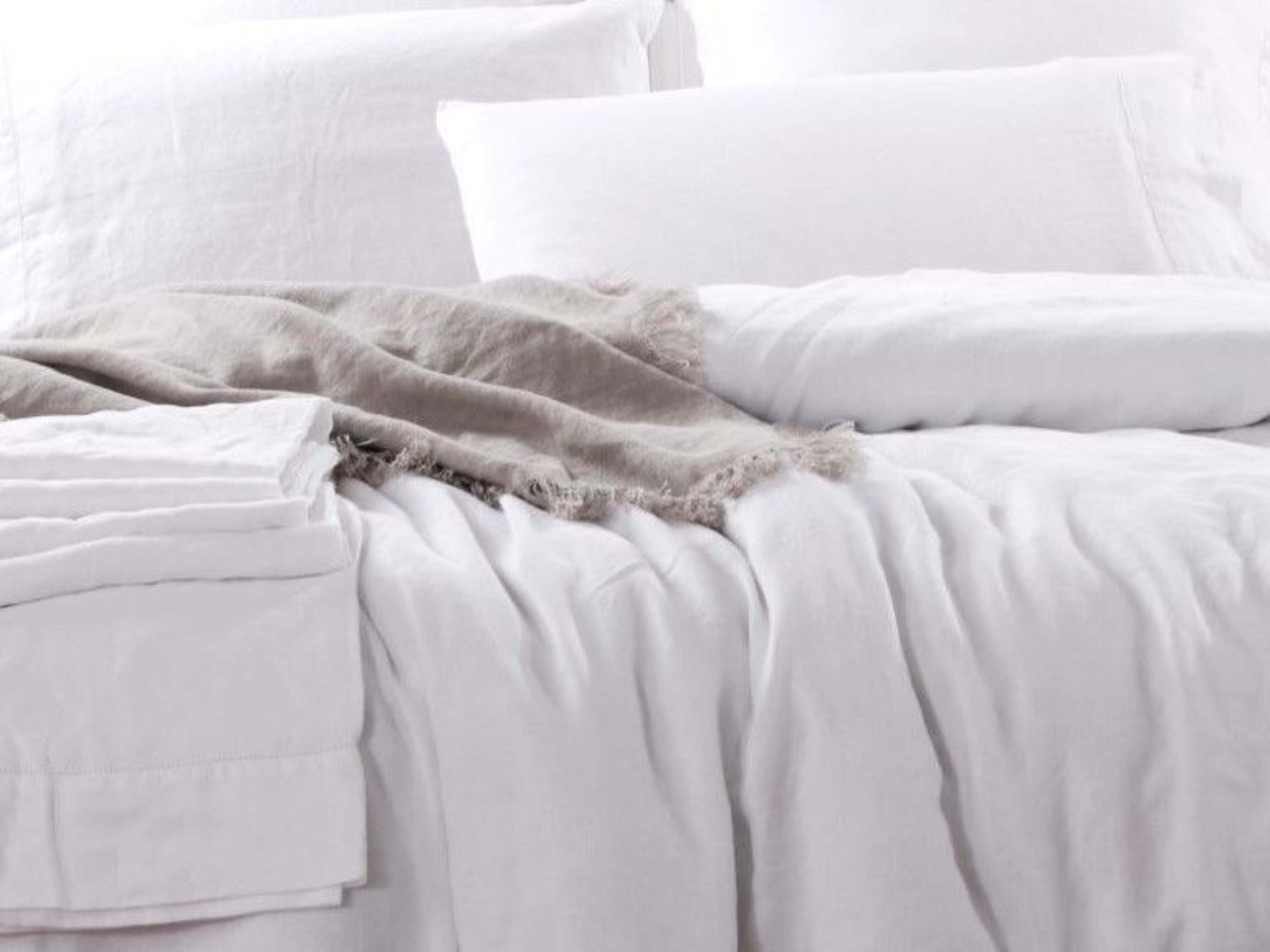 Use of Shower, Bed Linens, Bath Towels