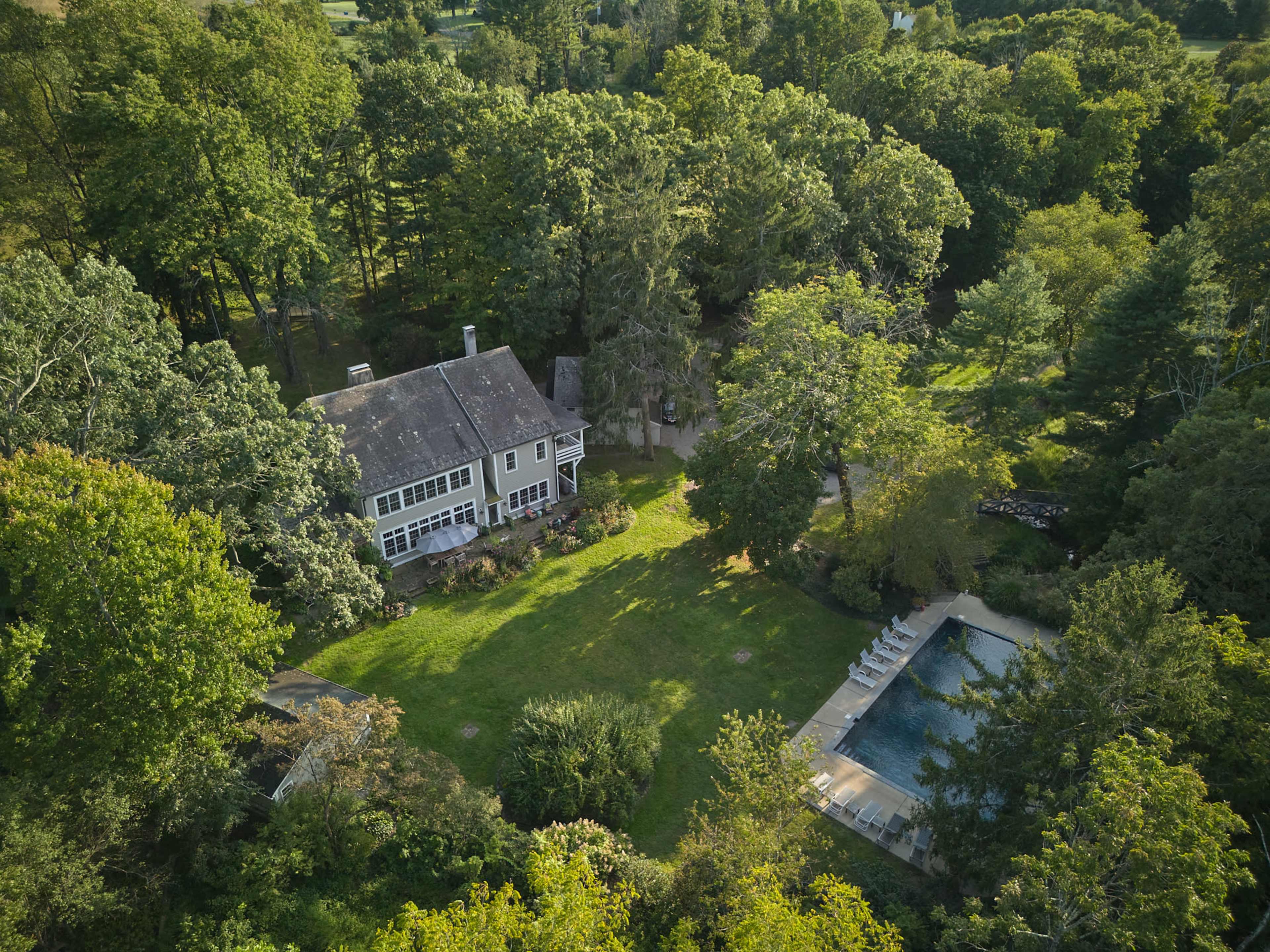 Bucolic Estate with multiple venues on 7 landscaped acres Image in Kingwood, Frenchtown, NJ