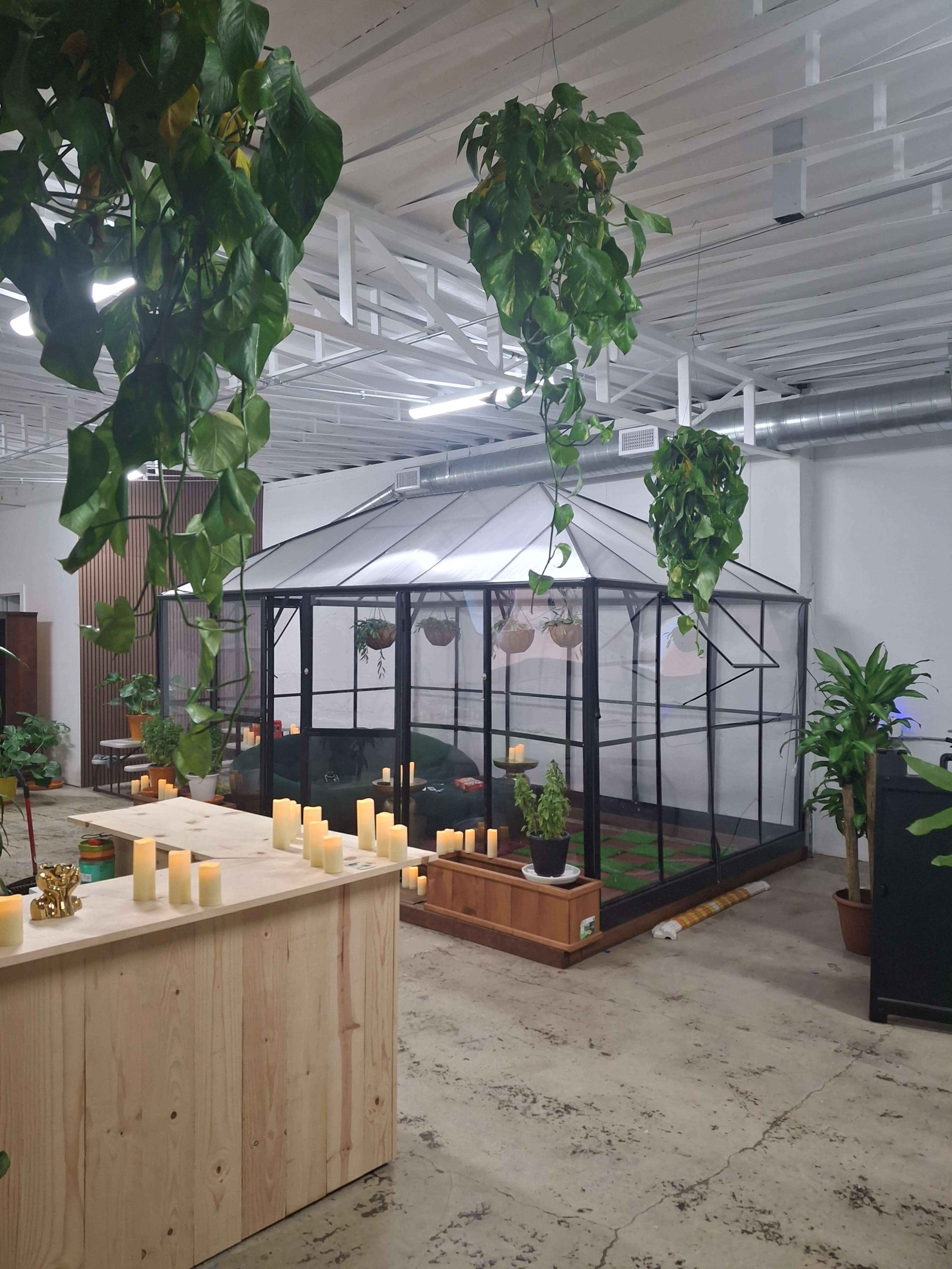 Chic Urban Studio in West Adams – Elevated Creative Space for Wellness & Content Image in Jefferson Park, Los Angeles, CA