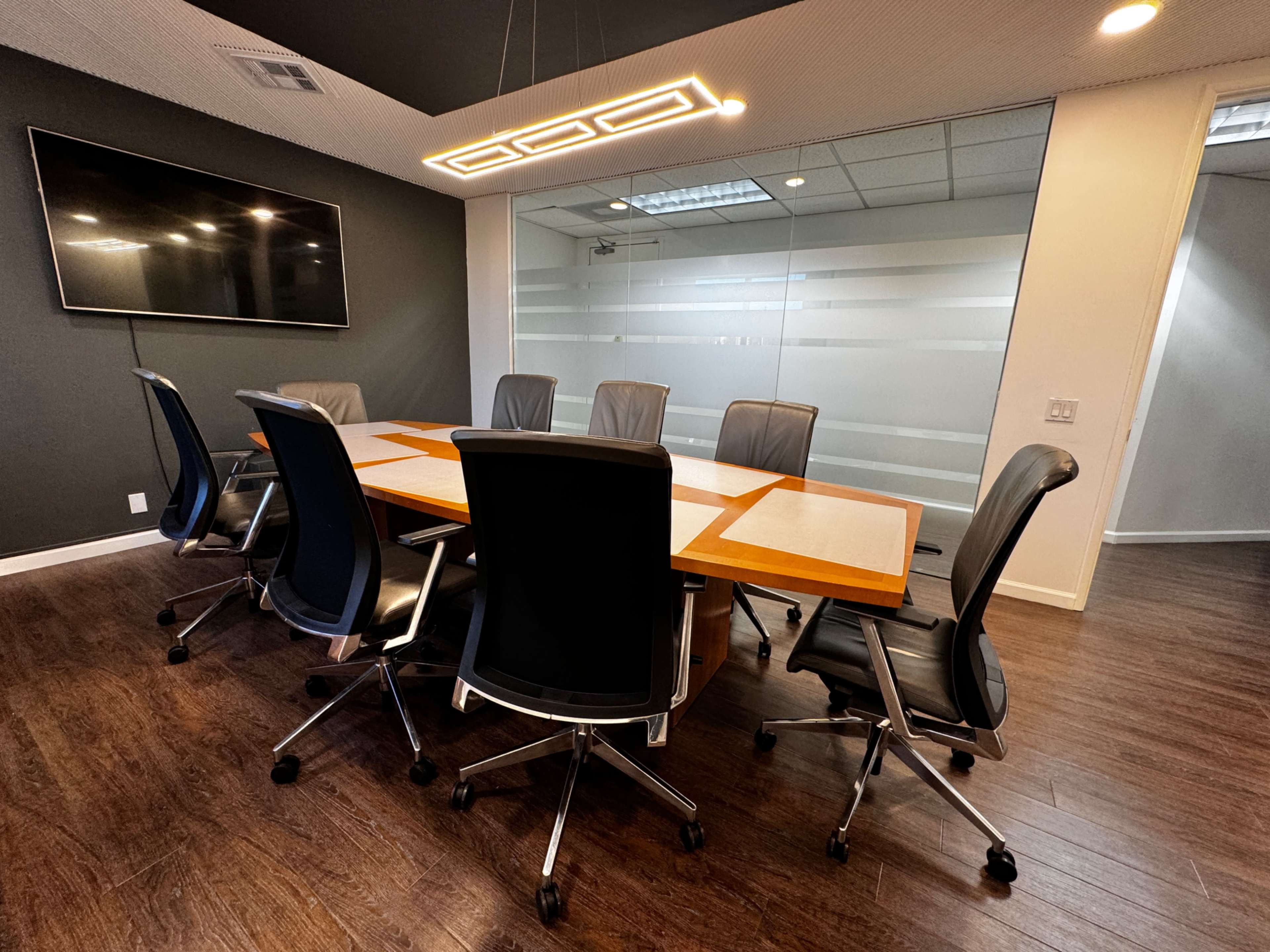 Contemporary Vacant Conference Room Image in West Los Angeles, Los Angeles, CA