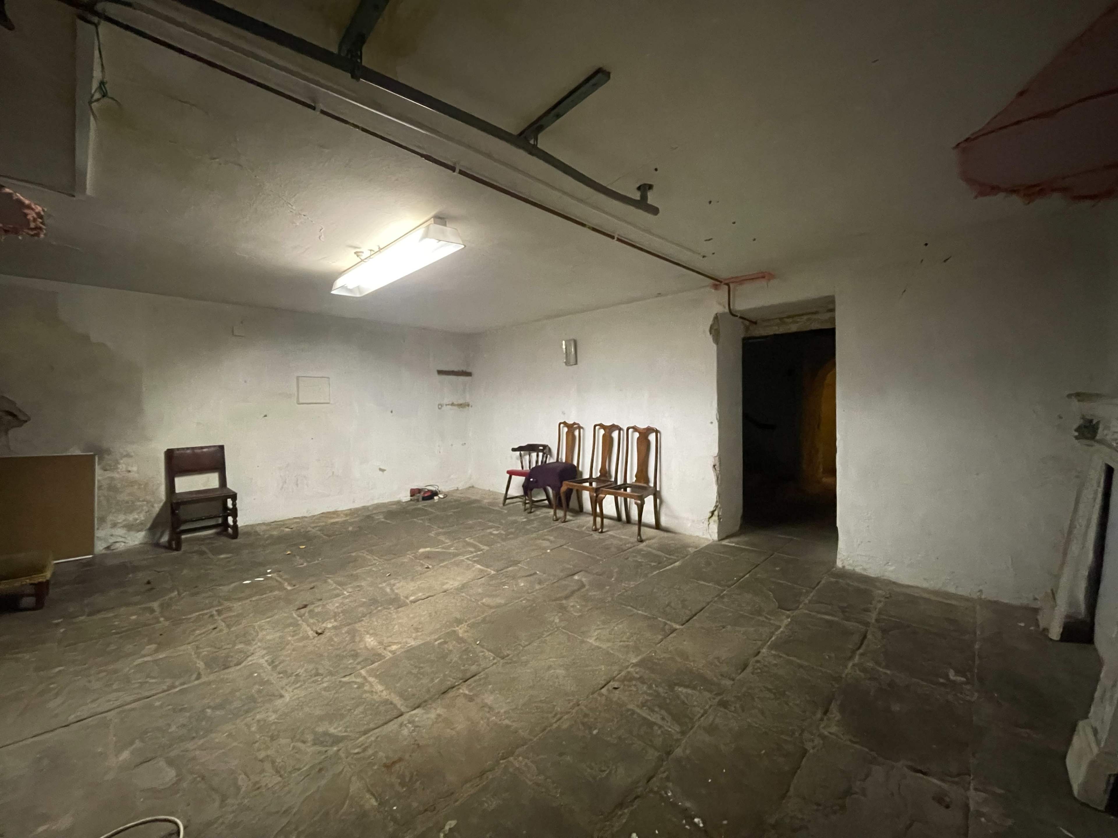 Original and Unique Unrenovated Georgian Basement + Wine Cellars Image in Bath, Bath, ENG