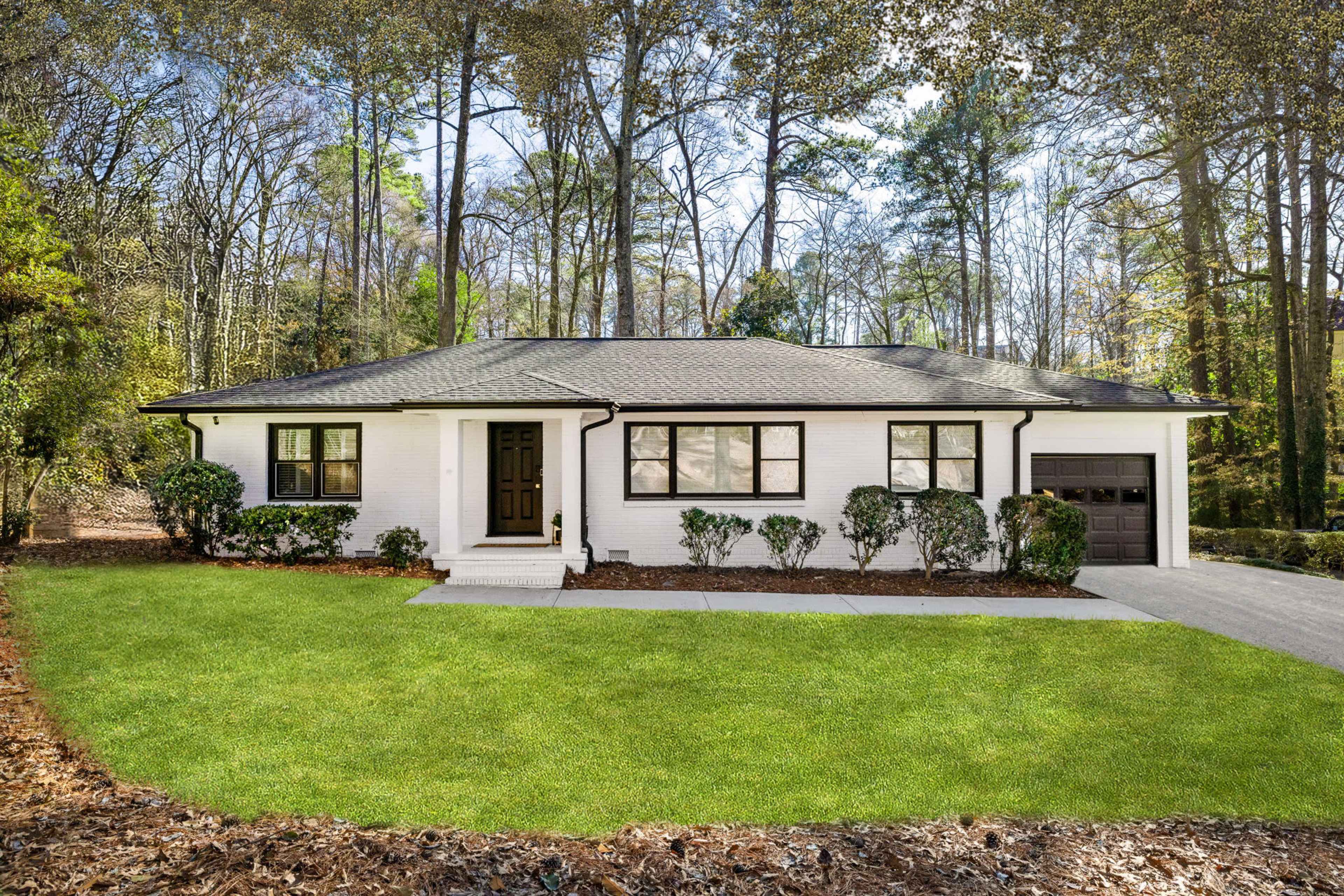 Buckhead/Luxurious/Walk to Lenox Mall Image in Buckhead, Atlanta, GA