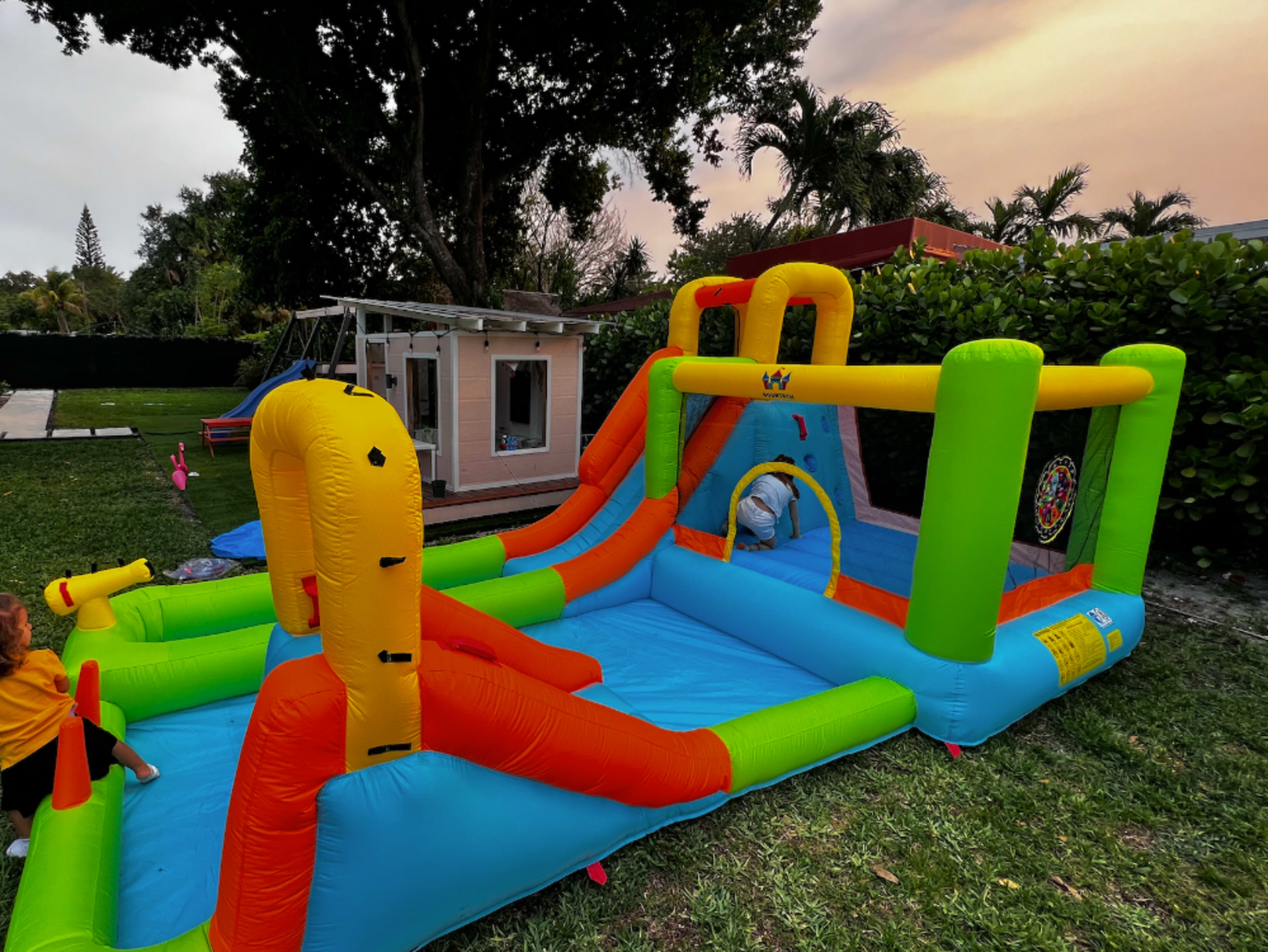 Inflatable bounce house with water park all in one