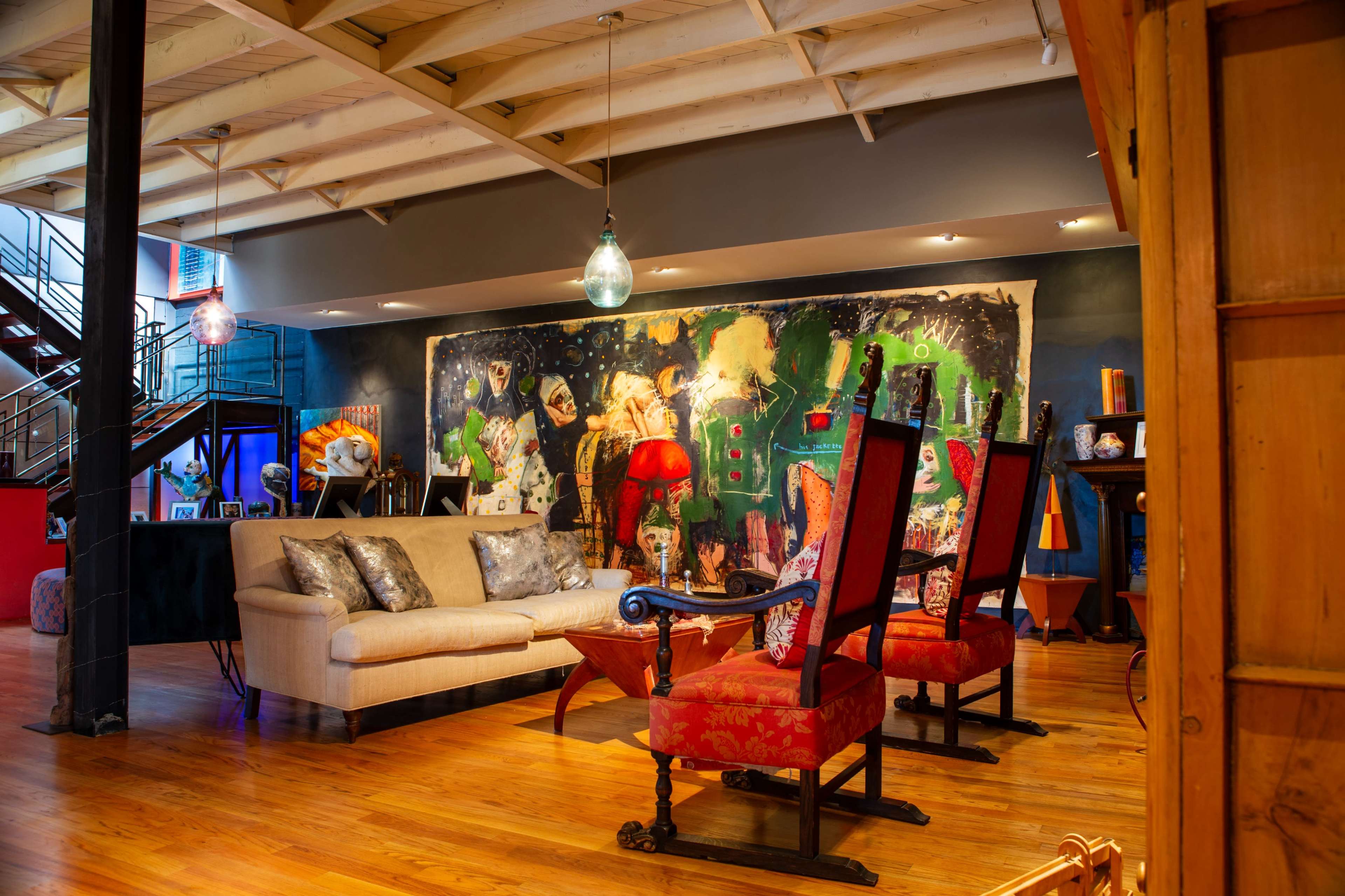 World Renowned Artist's Loft & Vintage Workspace Image in Pasadena, Pasadena, CA