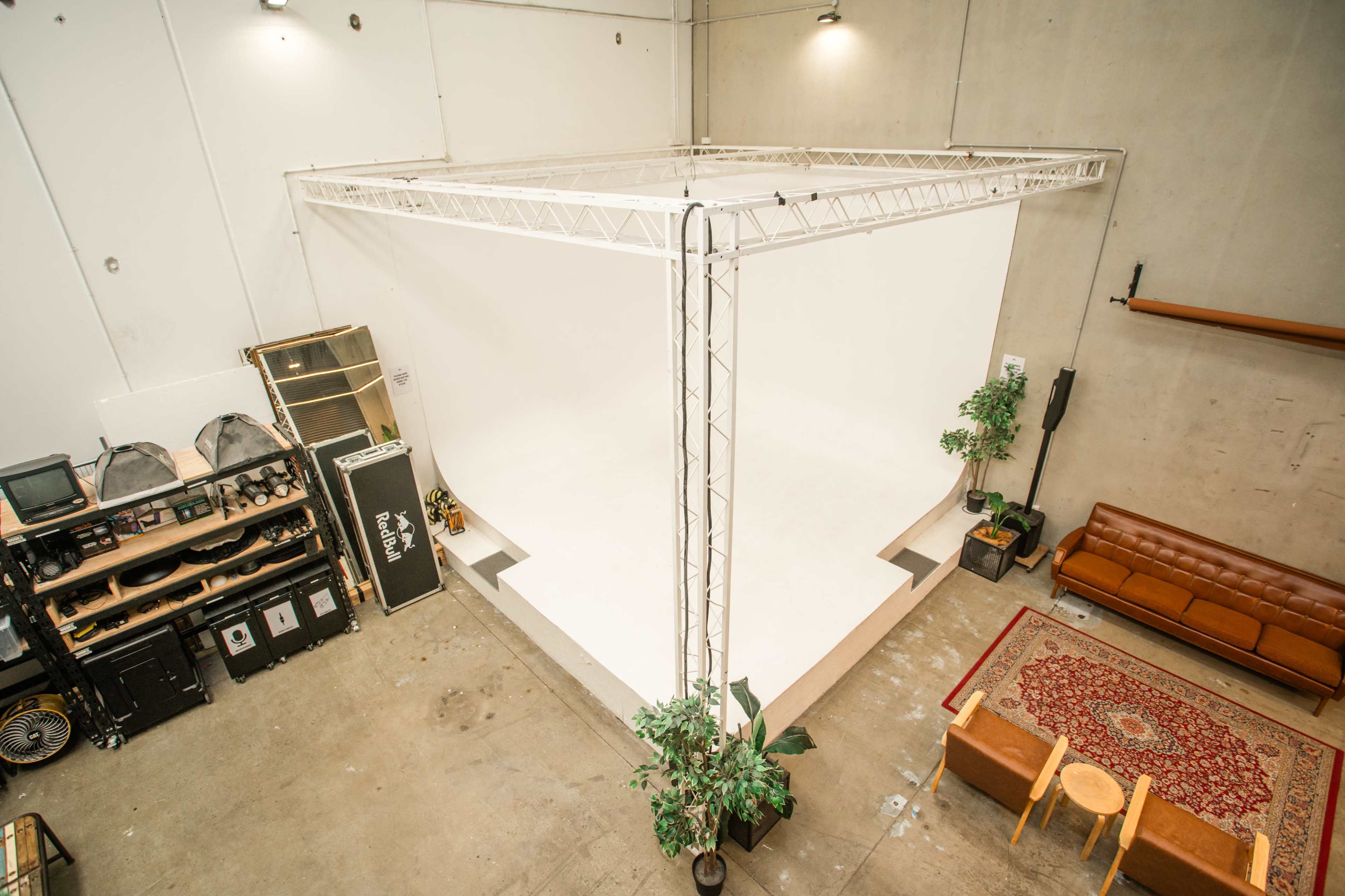 An All-in-One Creative Warehouse Image in Glendenning, Glendenning, NSW