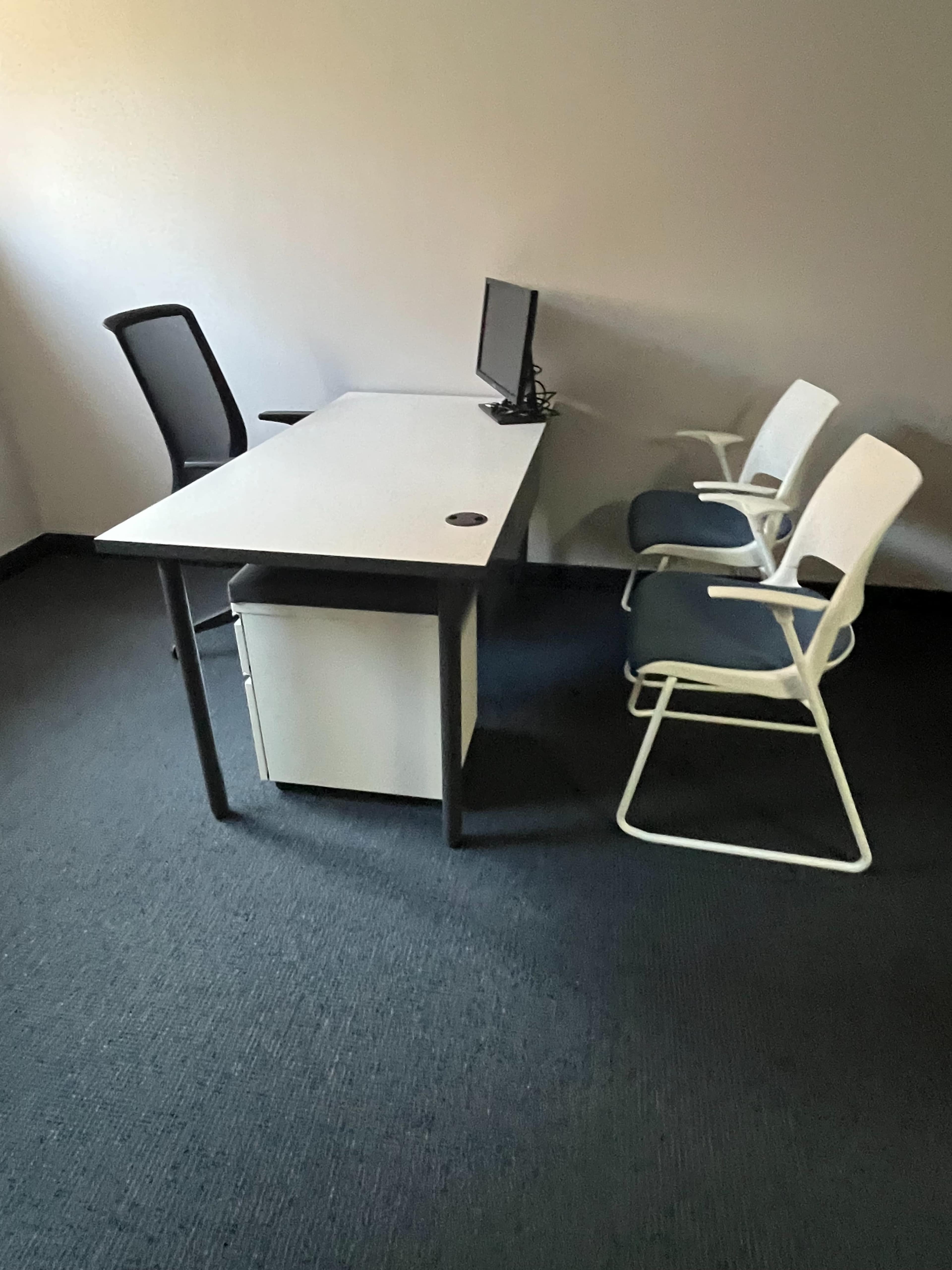 Private Office - 201B Image in Potomac Falls, Sterling, VA