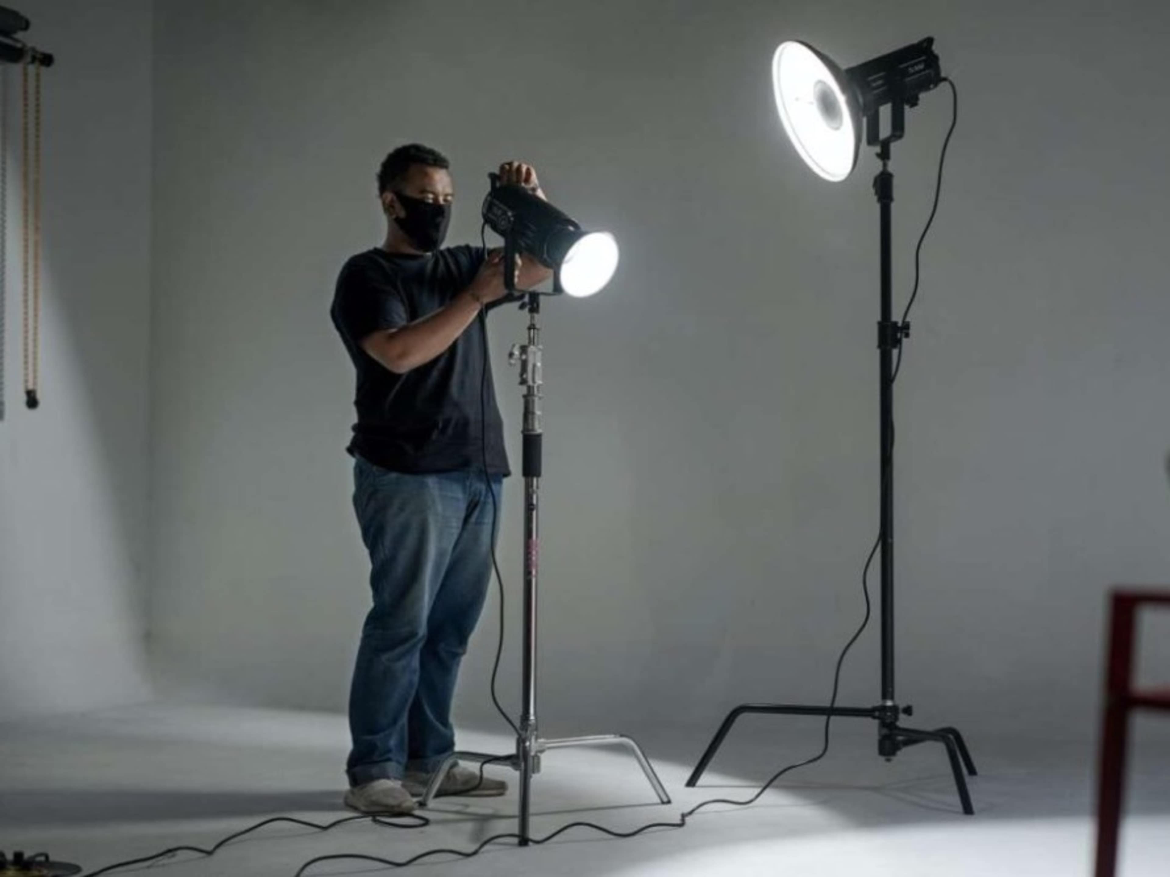 Photographers Assistant - None Shooting Role