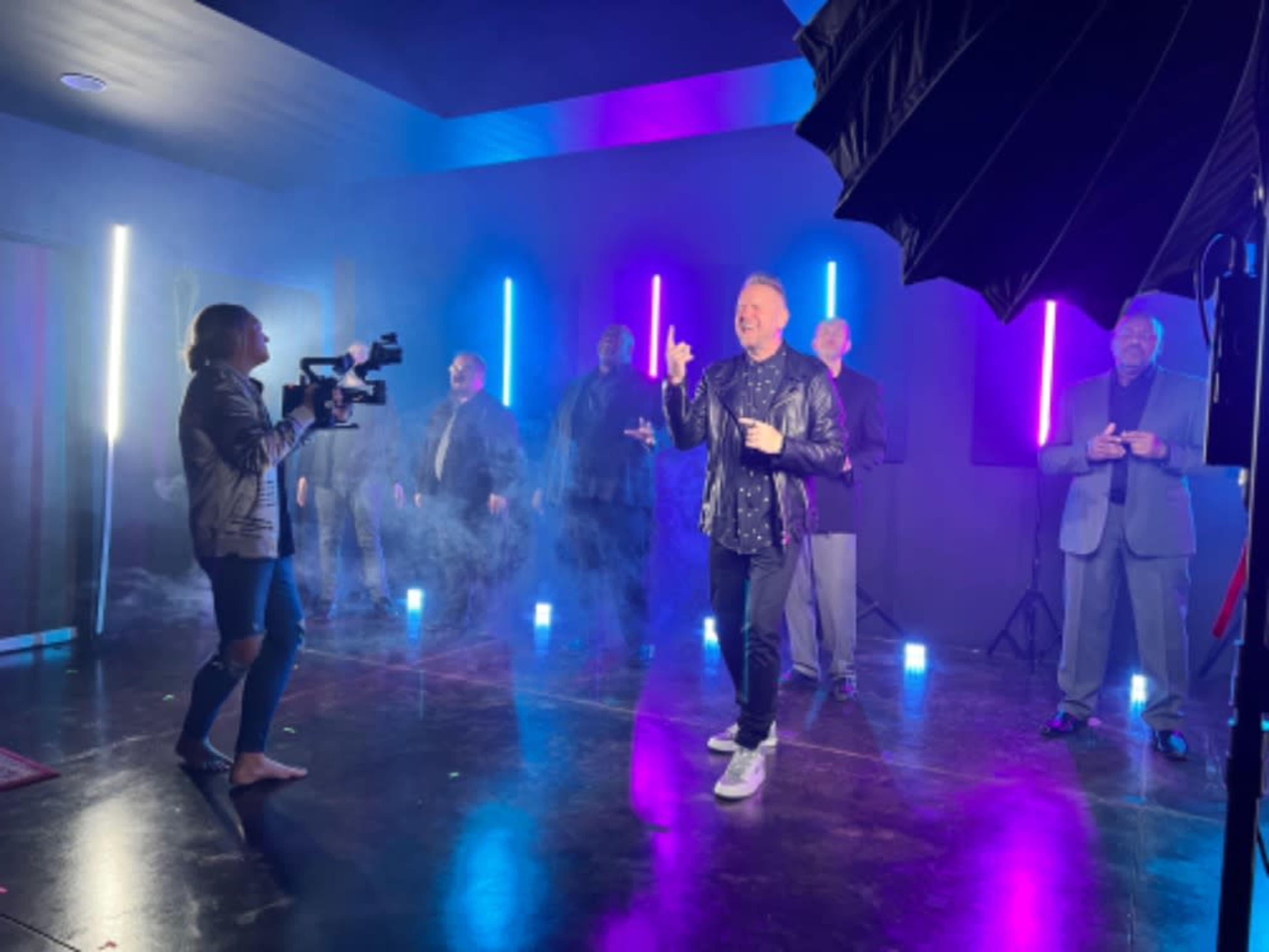 Camera and light smoke machine rental