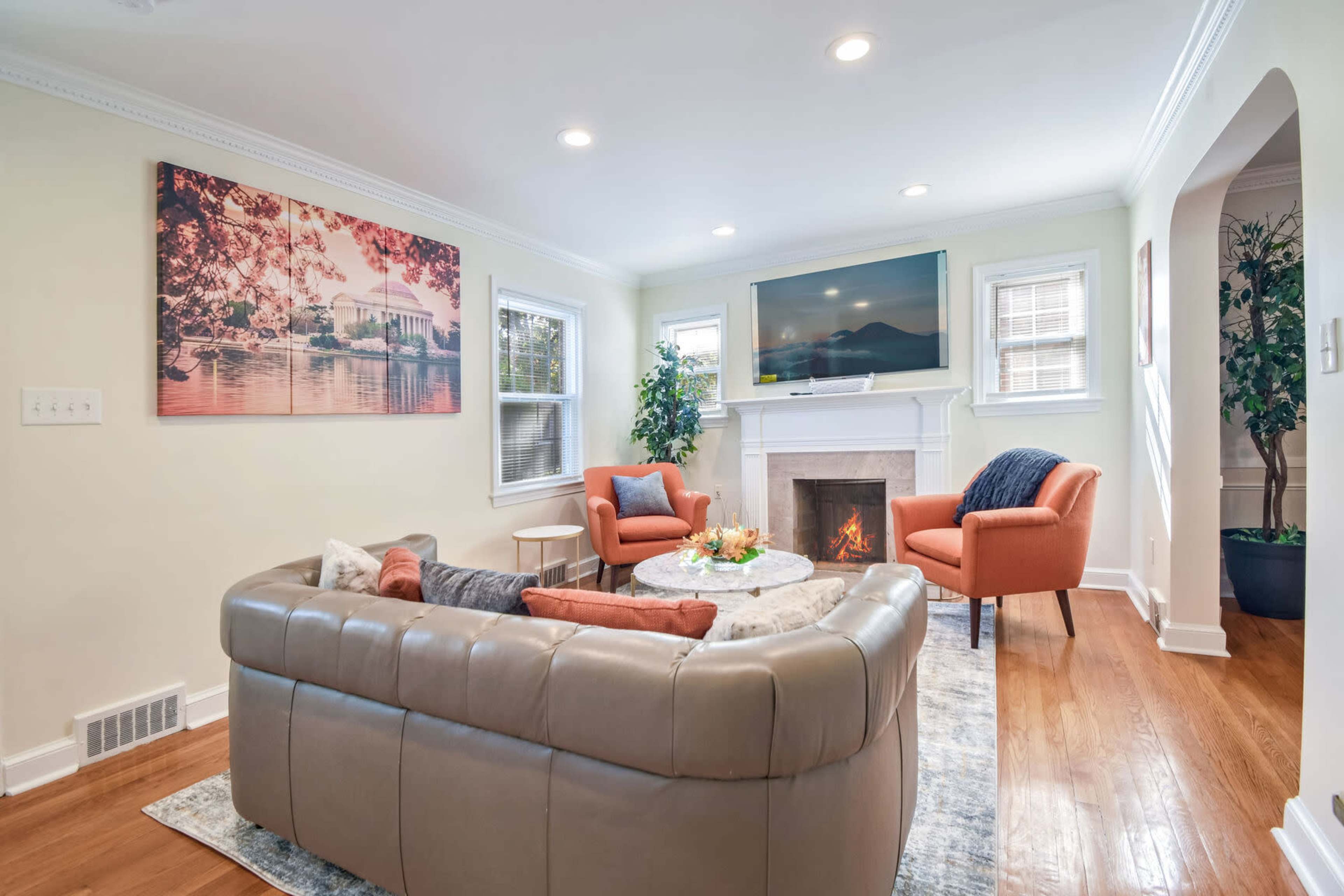 City Retreat with Downtown Access Image in Northeast Washington, Washington, DC