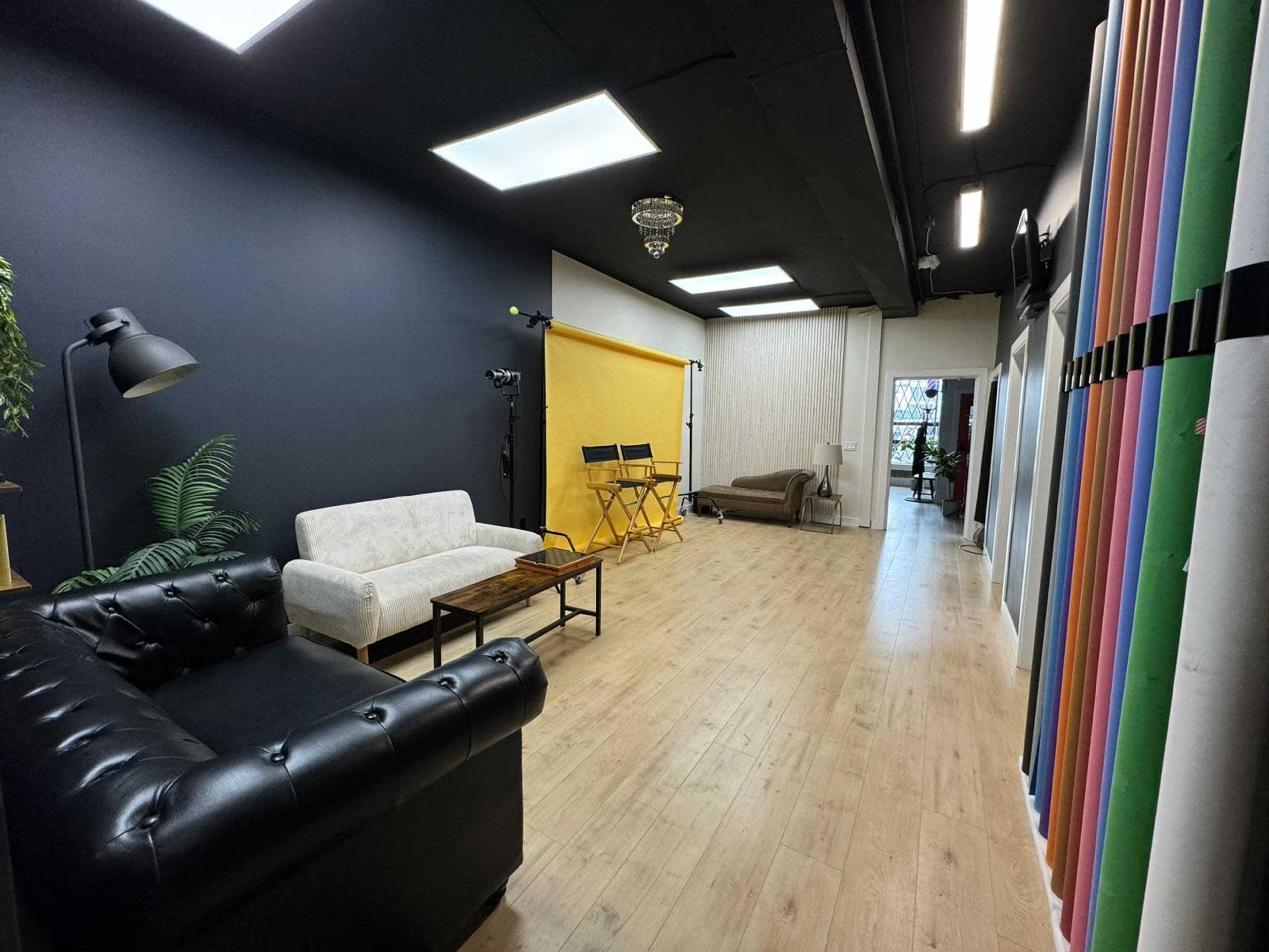Downtown New Westminster Photo Studio Image in New Westminster, New Westminster, BC