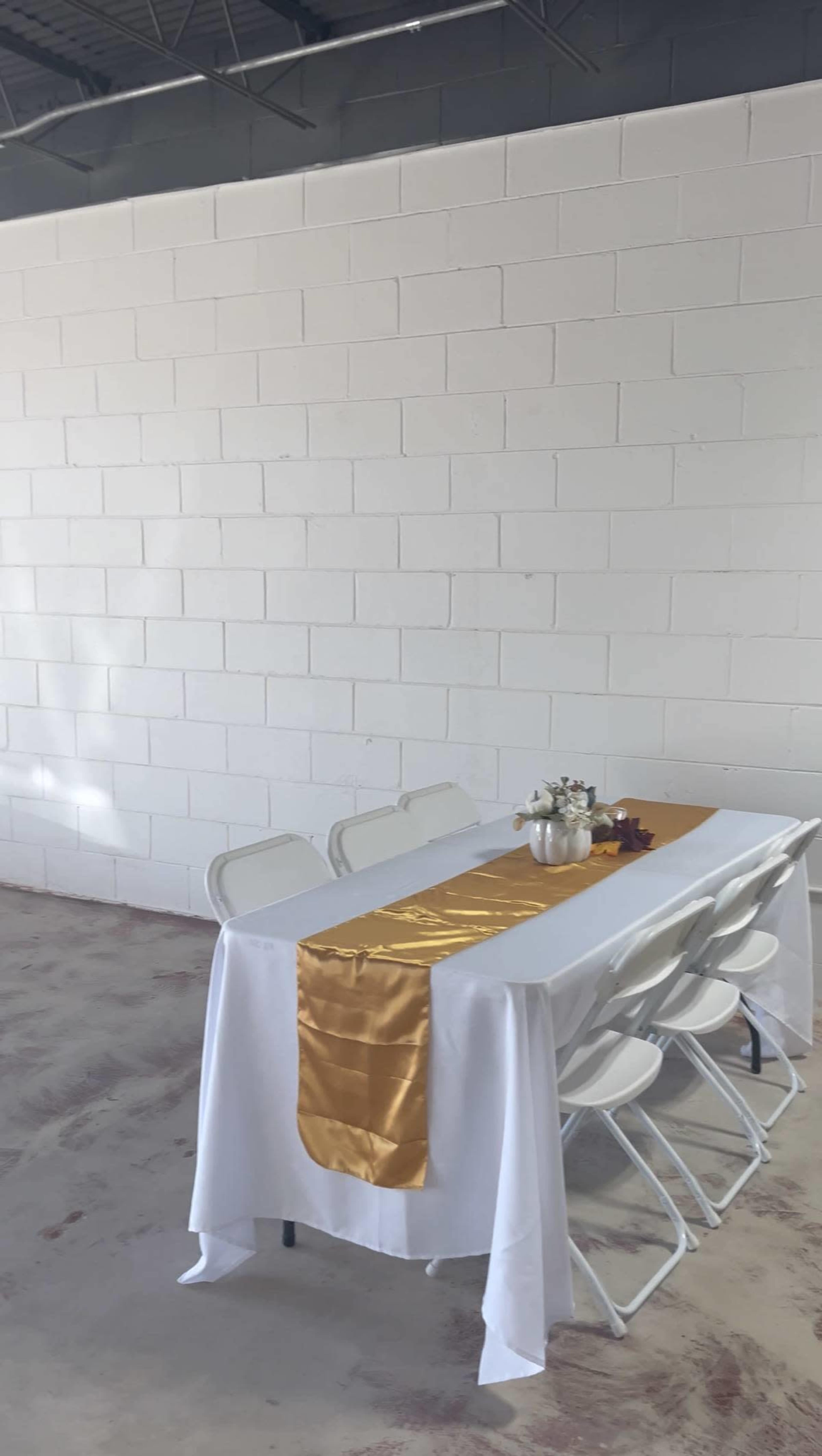 West Fort Worth Blank Space Event Venue for Micro Weddings, Intimate Events, and Photography Near Stockyards and Downtown Image in River Oaks, River Oaks, TX