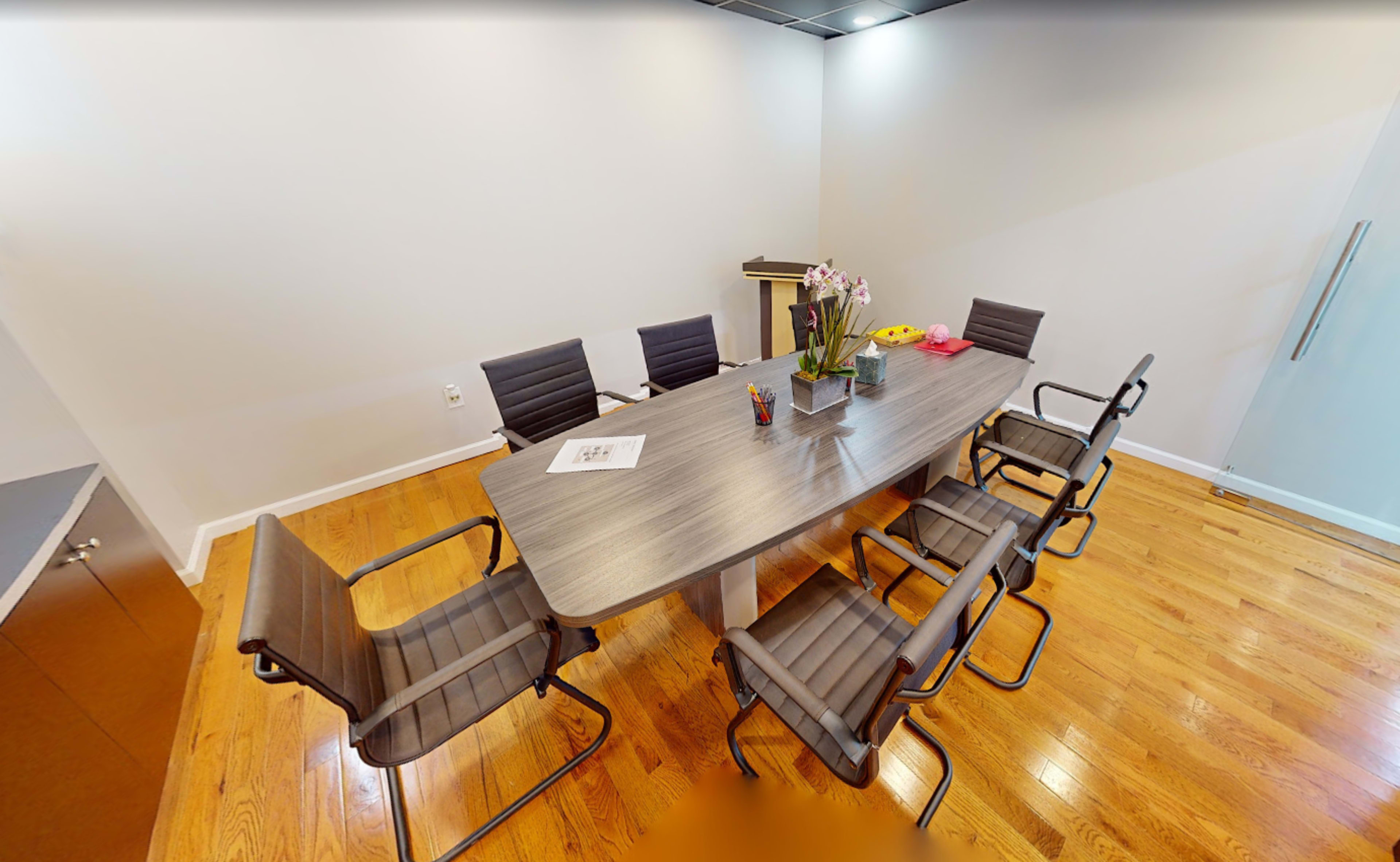 CONFERENCE ROOM Image in North Hempstead, Albertson NY, NY