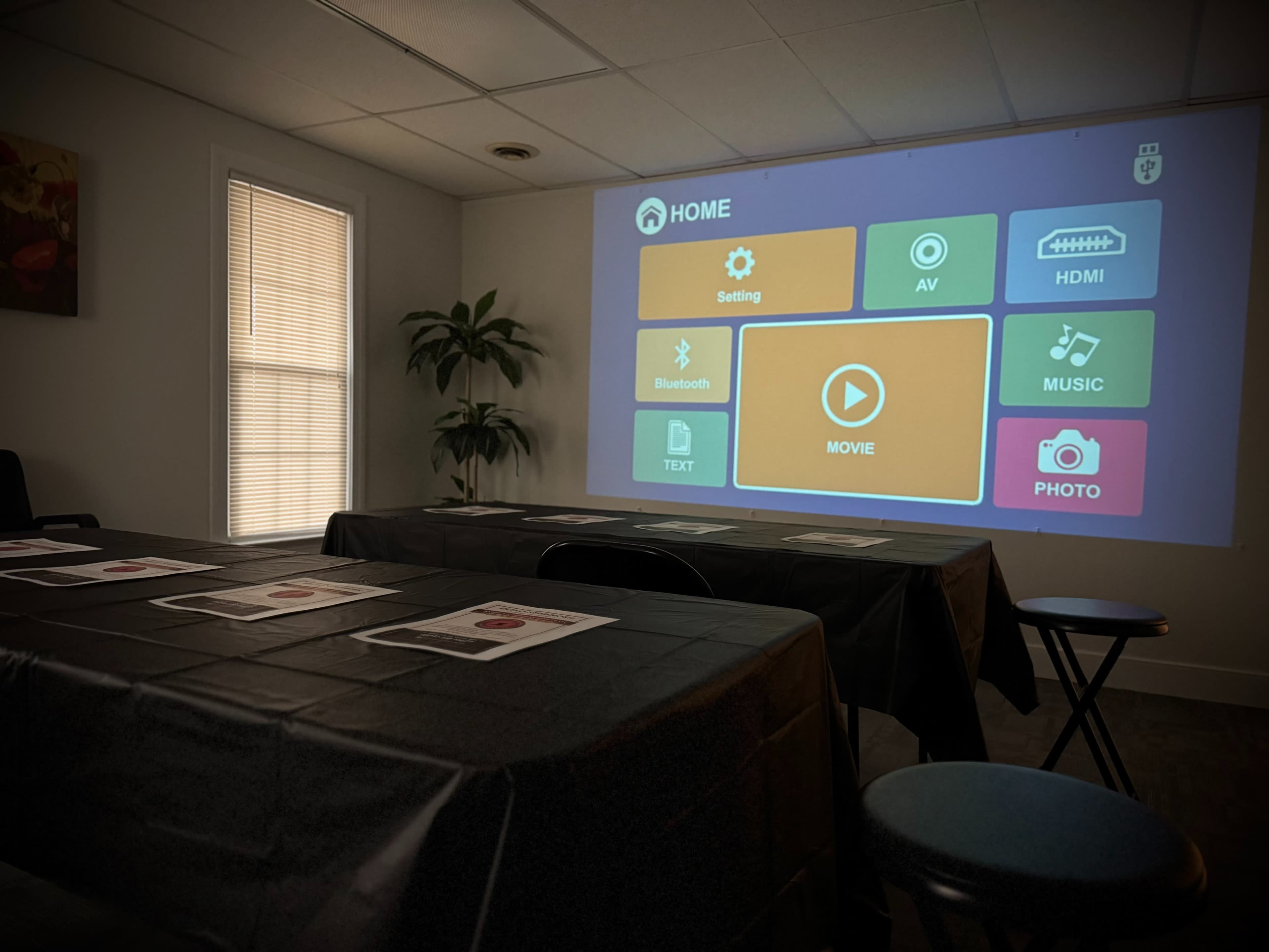 Cozy and Comfortable Suburban Meeting Space Near Interstate and Near Downtown Image in Mechanicsville, Mechanicsville, VA