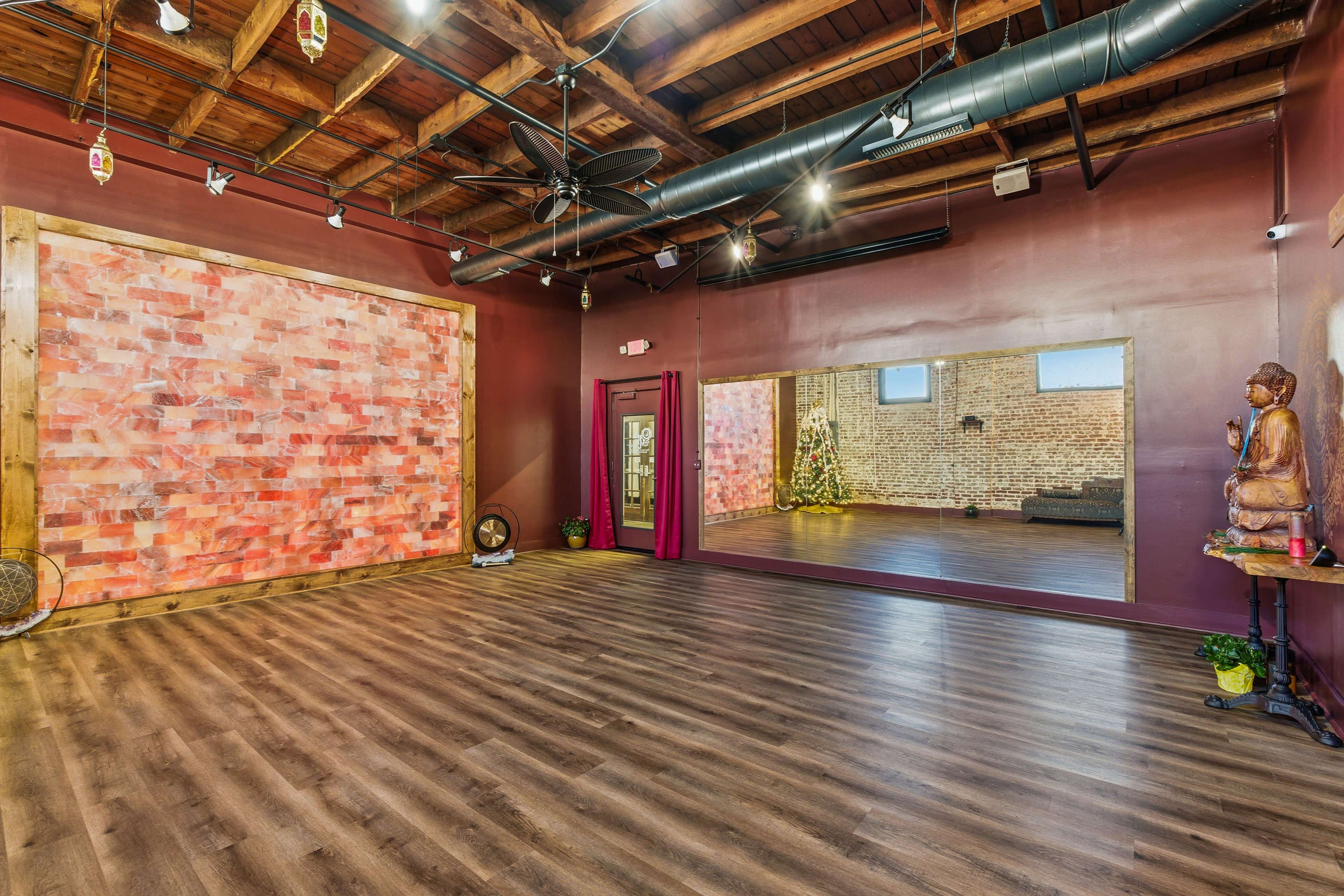 Beautiful & Unique Event Space with Himalayan Salt Wall Image in Winston-Salem, Winston-Salem, NC
