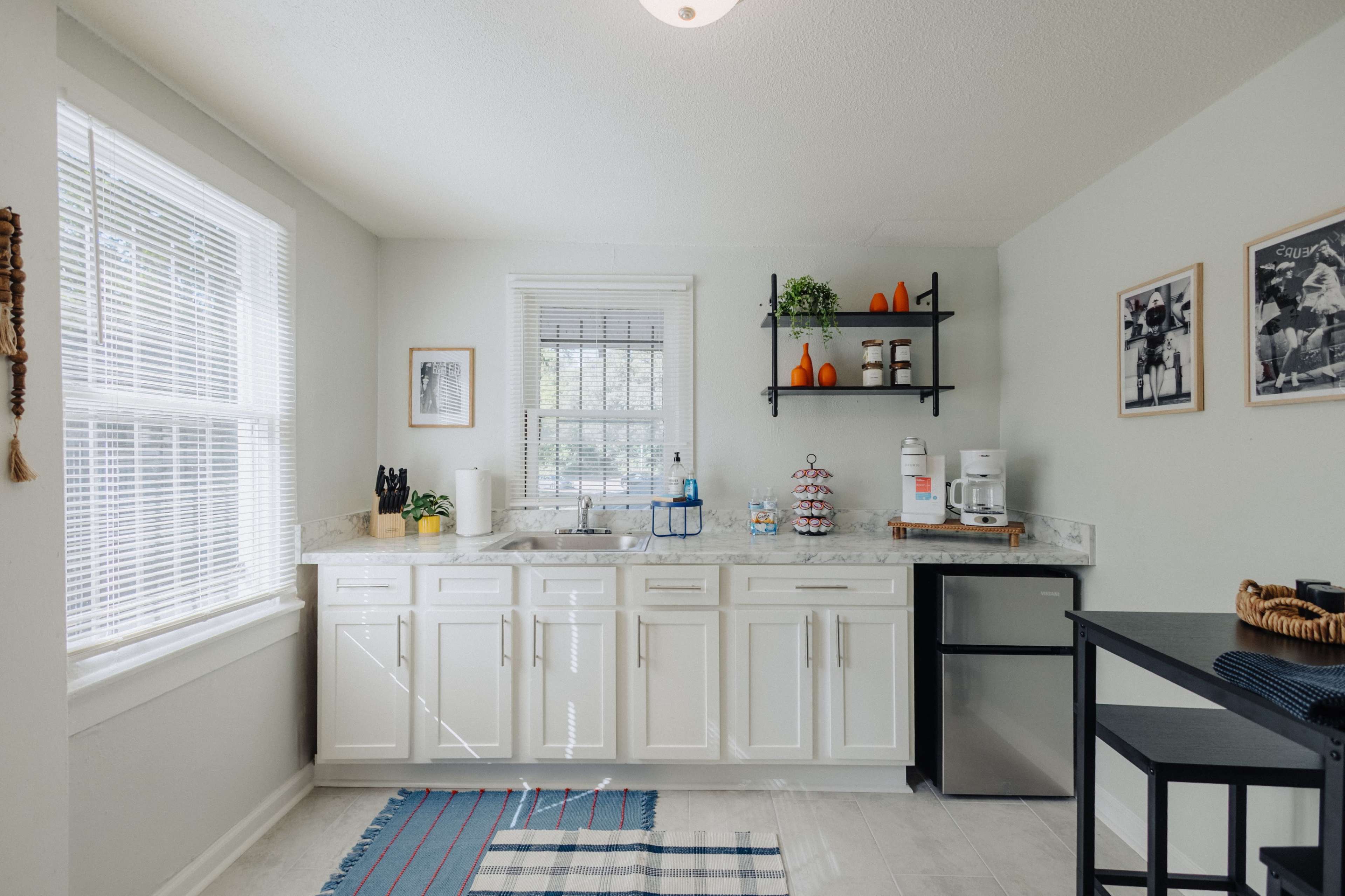 Centrally Located King Bed Midtown Liberty 2695 UP Image in East Memphis, Memphist, TN