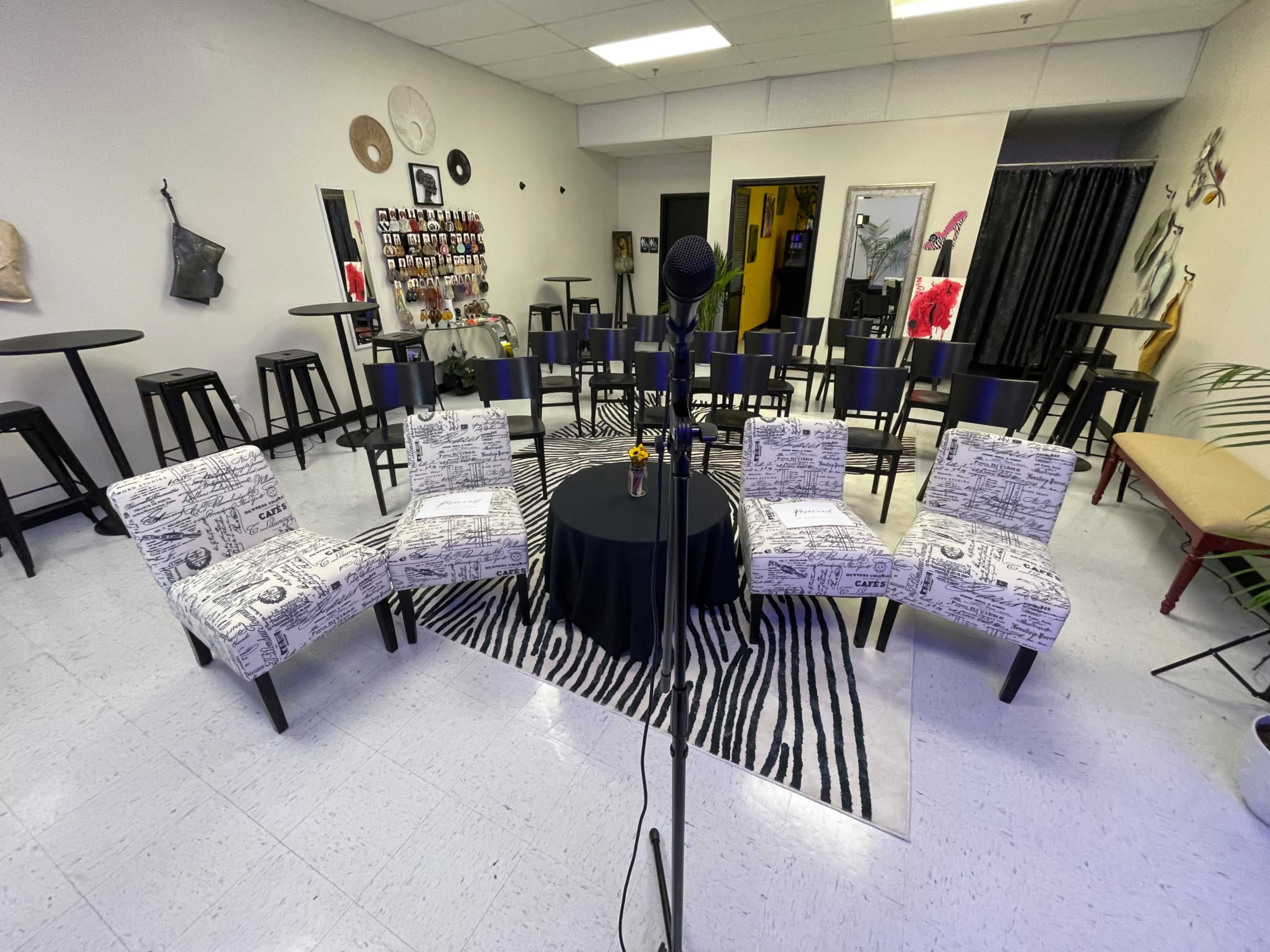 Downtown Snellville Fashion Boutique Image in Snellville, Snellville, GA