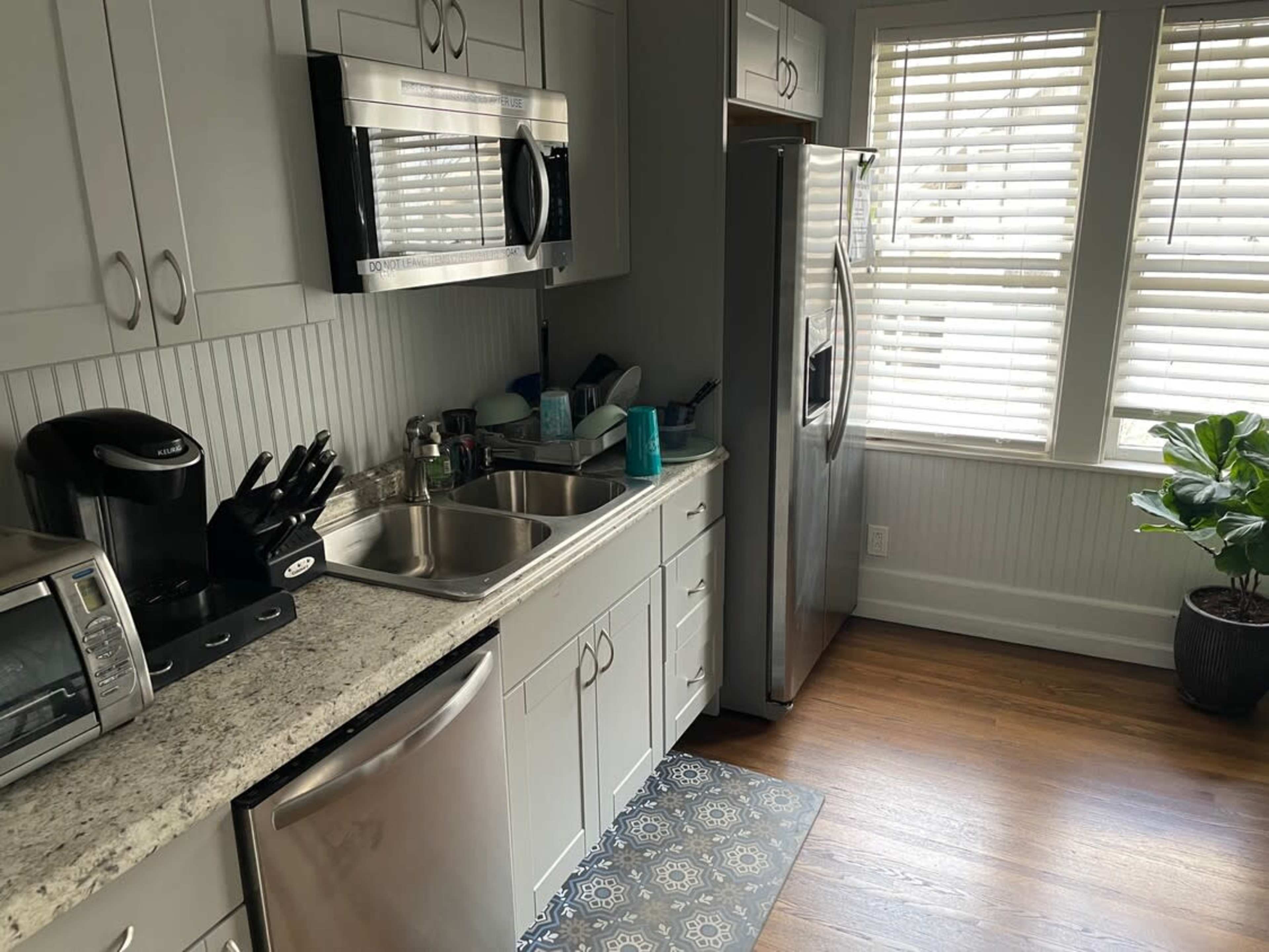 Great Studio location near Melrose / Berry Hill minutes from downtown Image in Berry Hill, Nashville, TN