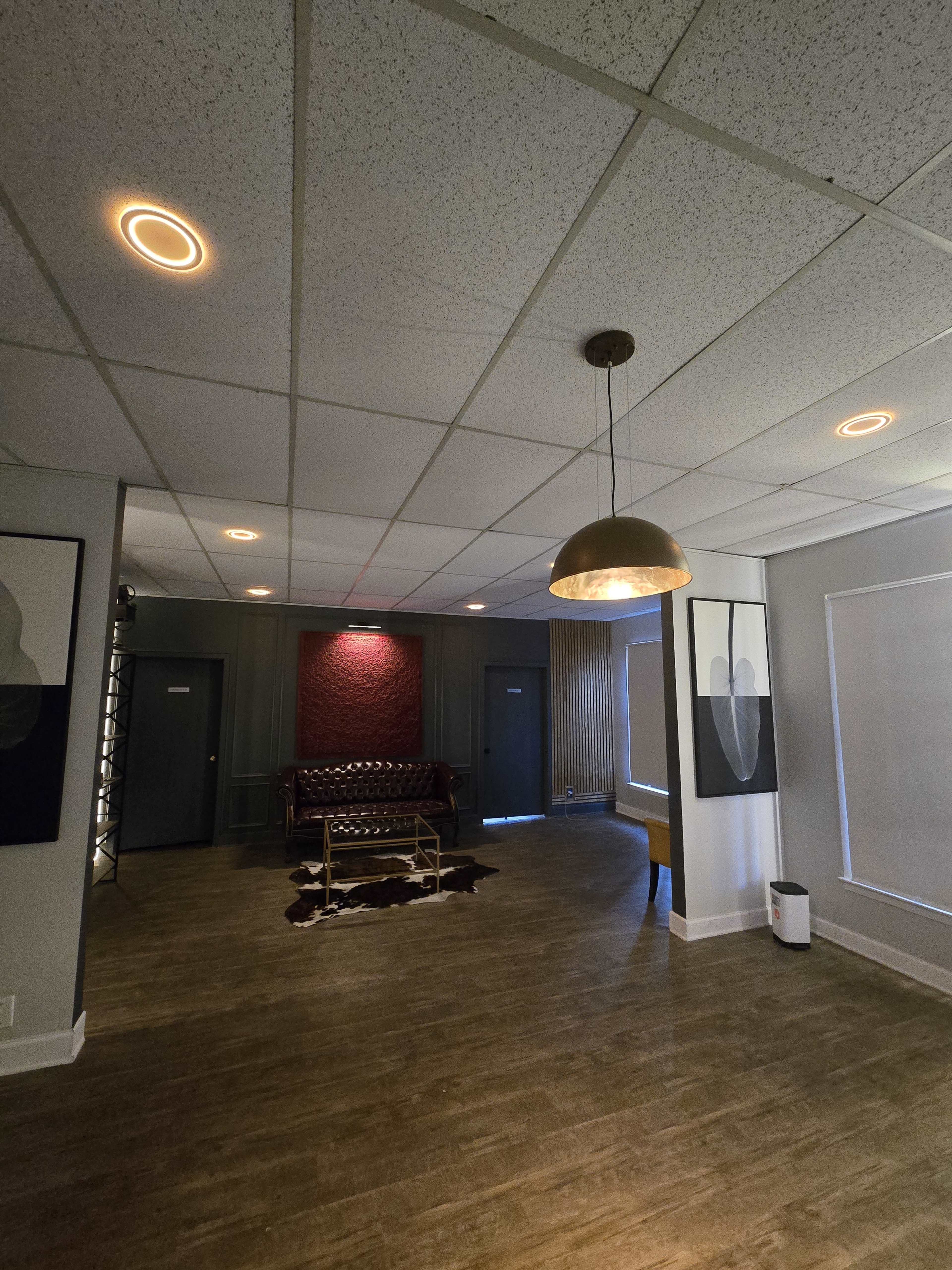 Private Luxury Studio in Gwinnett for Intimate Events, Dinners & Brand Experiences Image in Lilburn, Lilburn, GA