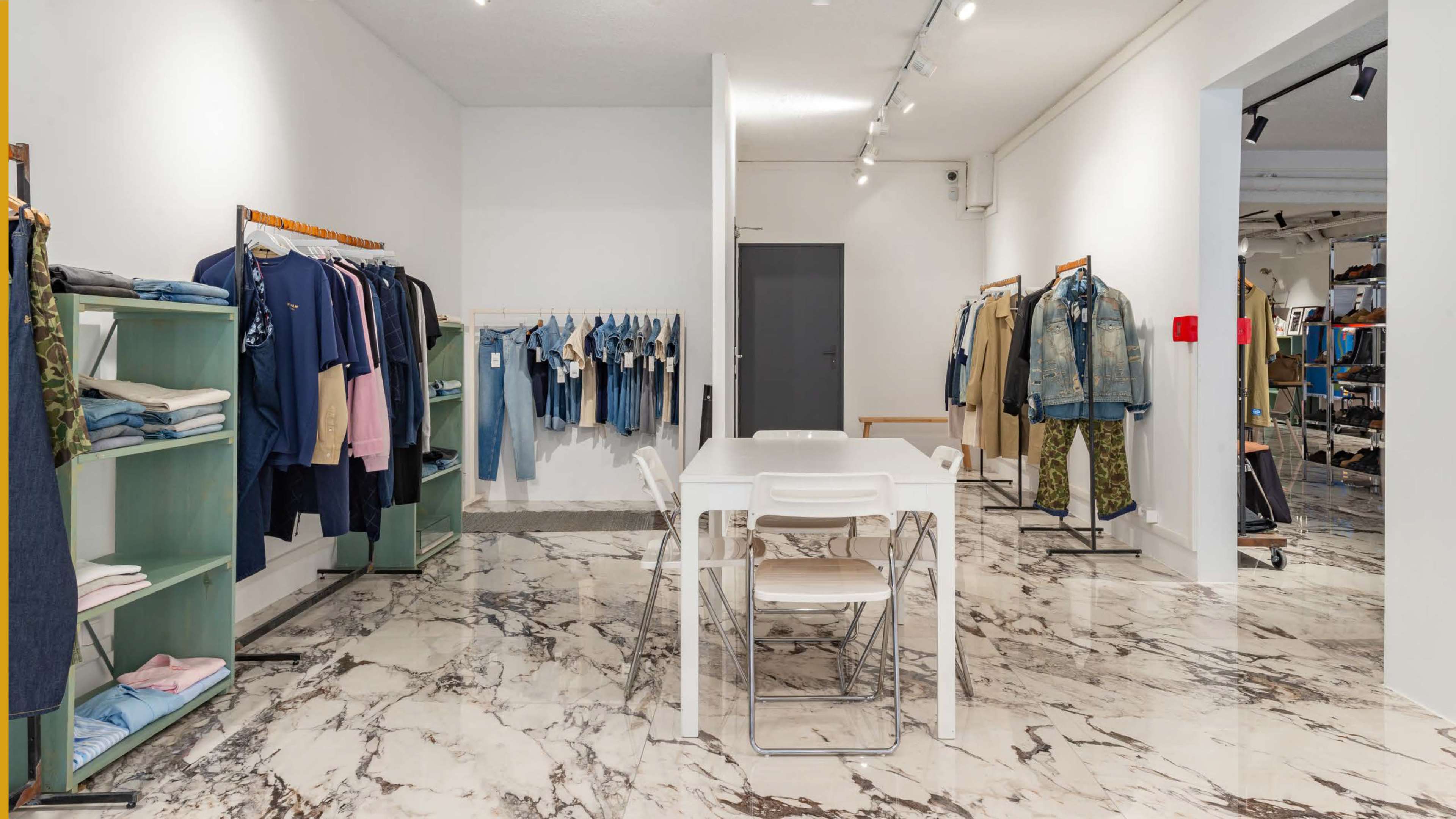 Espace Pop-Up, Le Marais, Place des Vosges, Paris Image in Les Archives, Paris, 