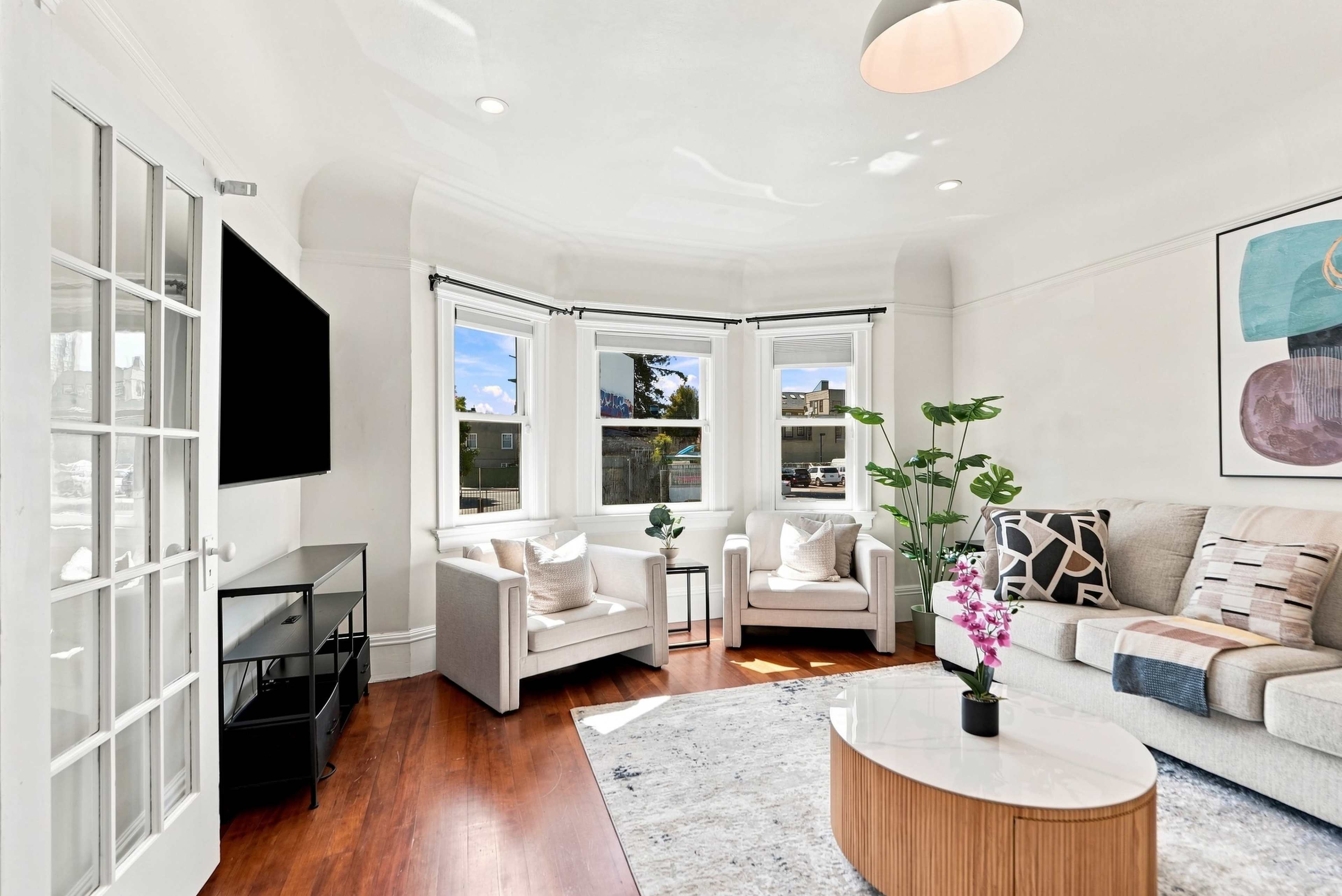Restored 1905 Victorian Home — Chef's Kitchen, Balcony & Patio Image in Merritt, Oakland, CA