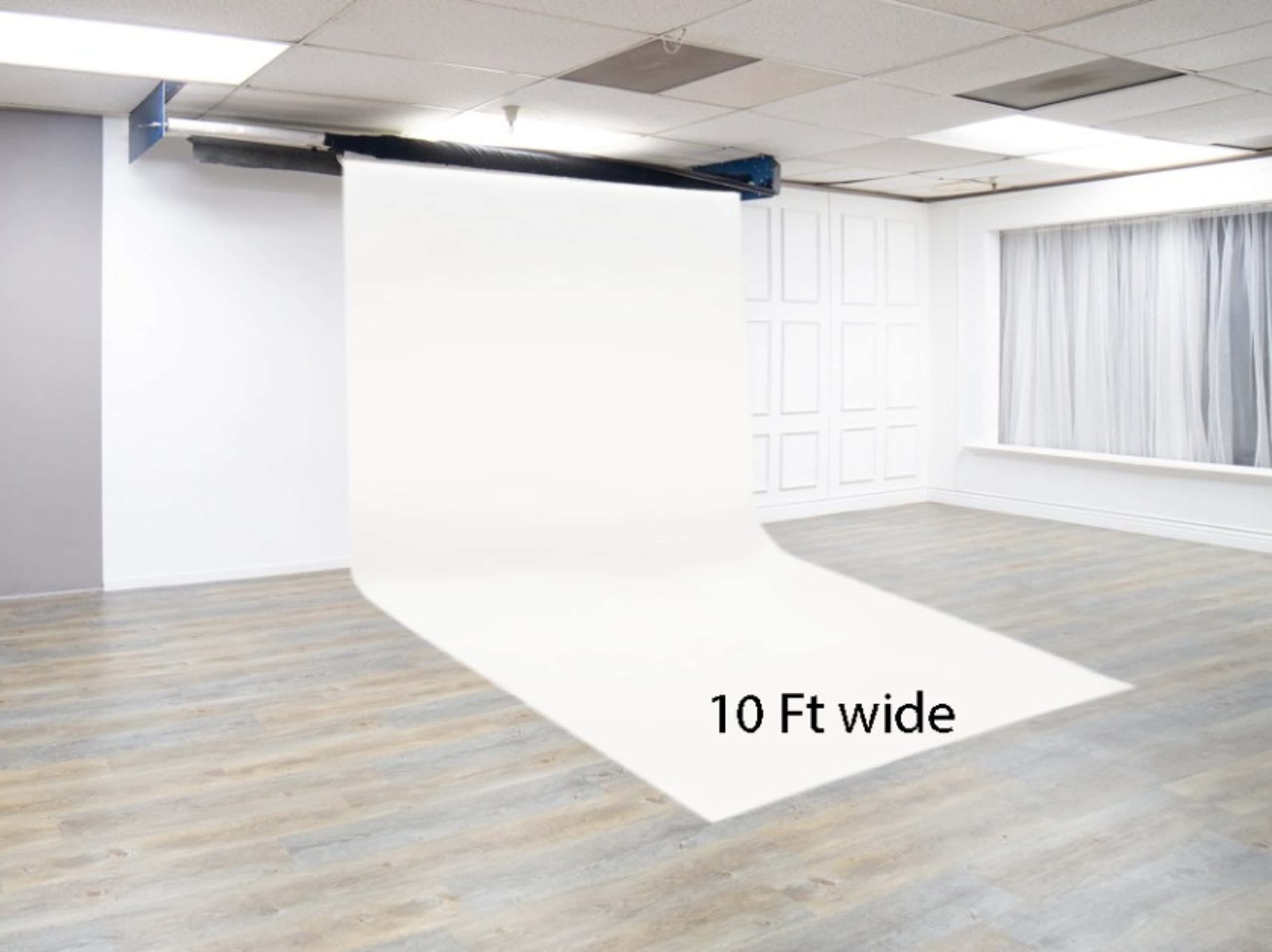 White seamless backdrop 