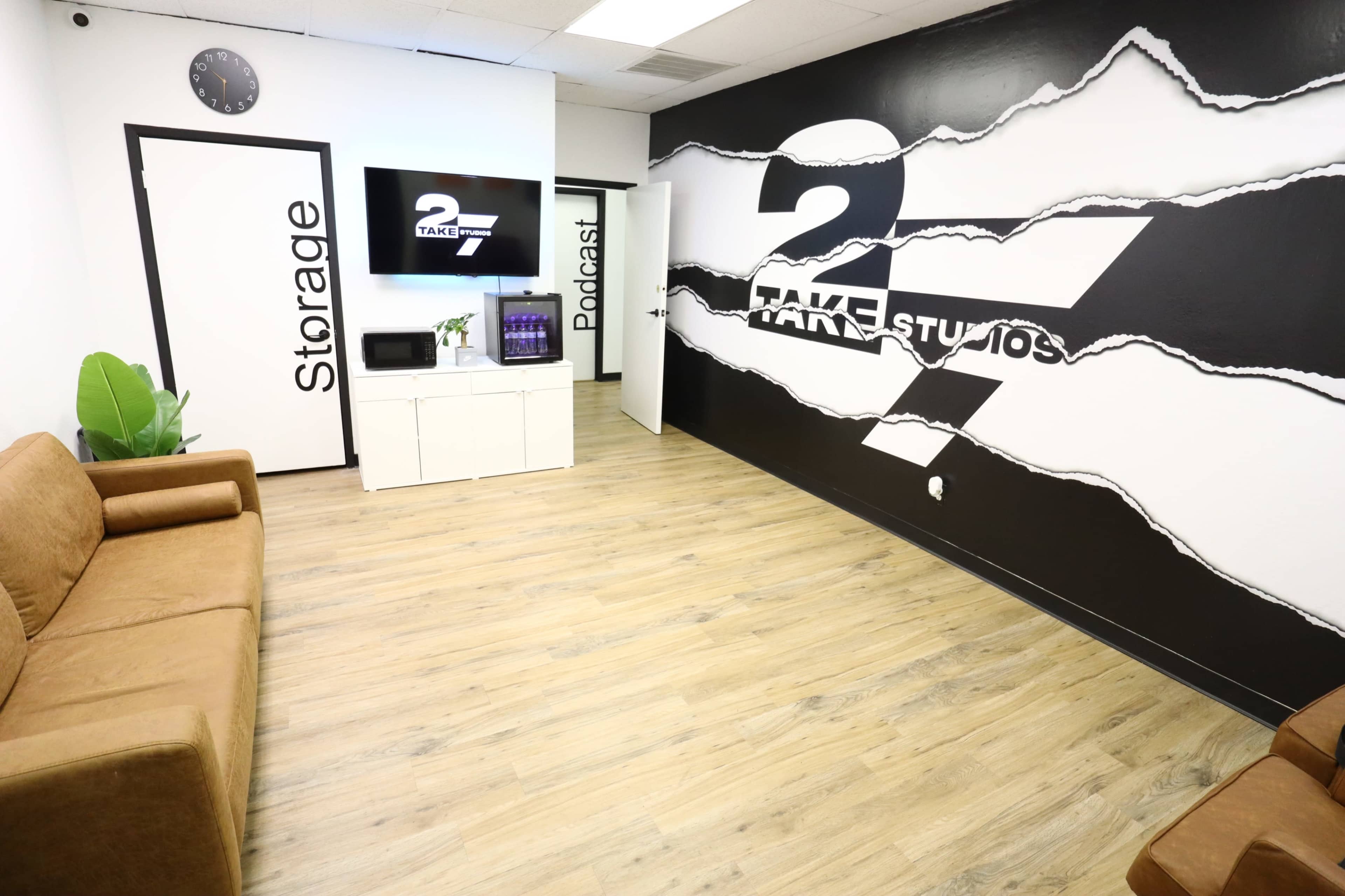 Downtown Photography, Videography, & Podcast Studio Image in Northwest Dallas, Dallas, TX