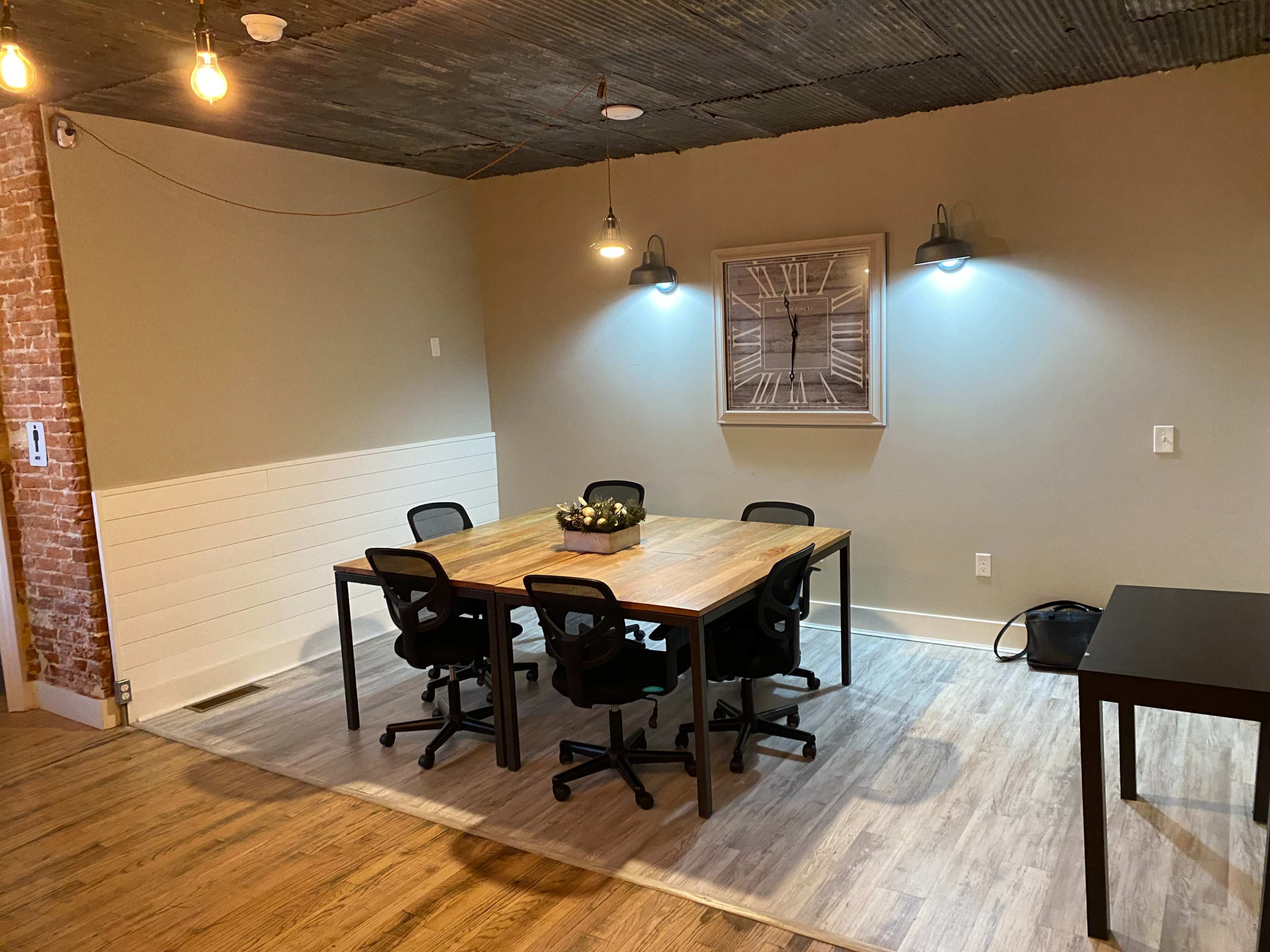 The Speakeasy @ State & Main Image in East Petersburg, East Petersburg, PA